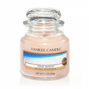 Свеча маленькая в стеклянной банке "Розовые пески" Pink Sands 104гр 25-45 часов YANKEE CANDLE  267932 Розовый