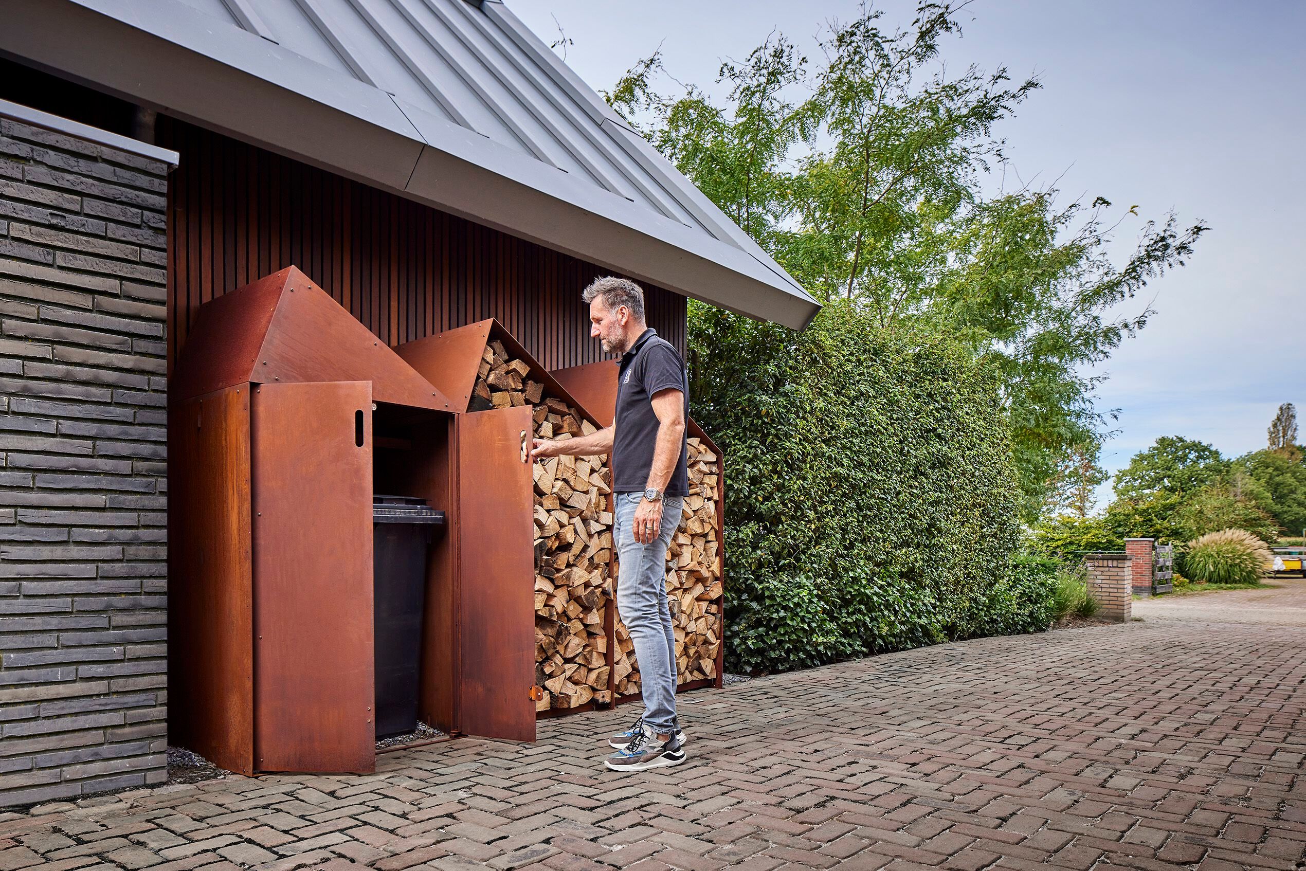 Стальной держатель журнала Corten™ RB73 SHEDDAK ARCH-00114498 - Вид №3