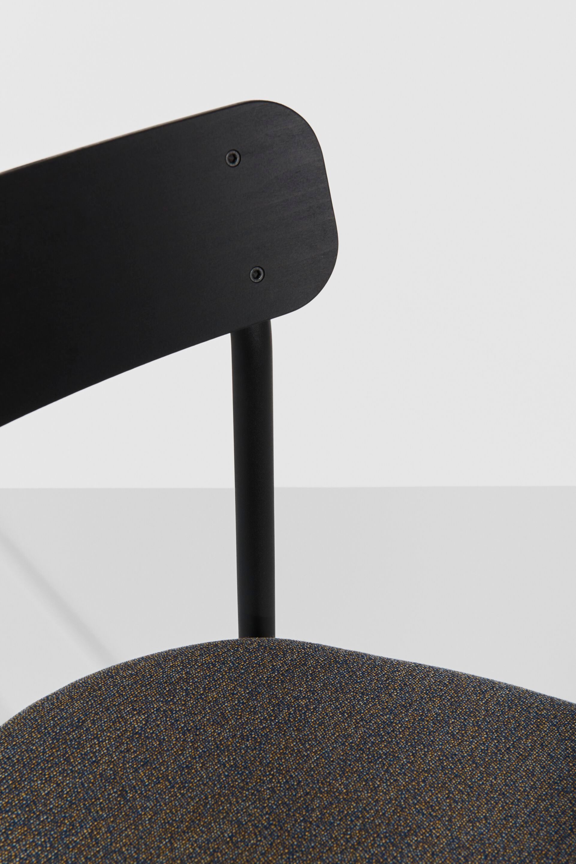 Штабелируемый стул с тканевым сиденьем Petite Friture Fromme ARCH-00147964 - Вид №3