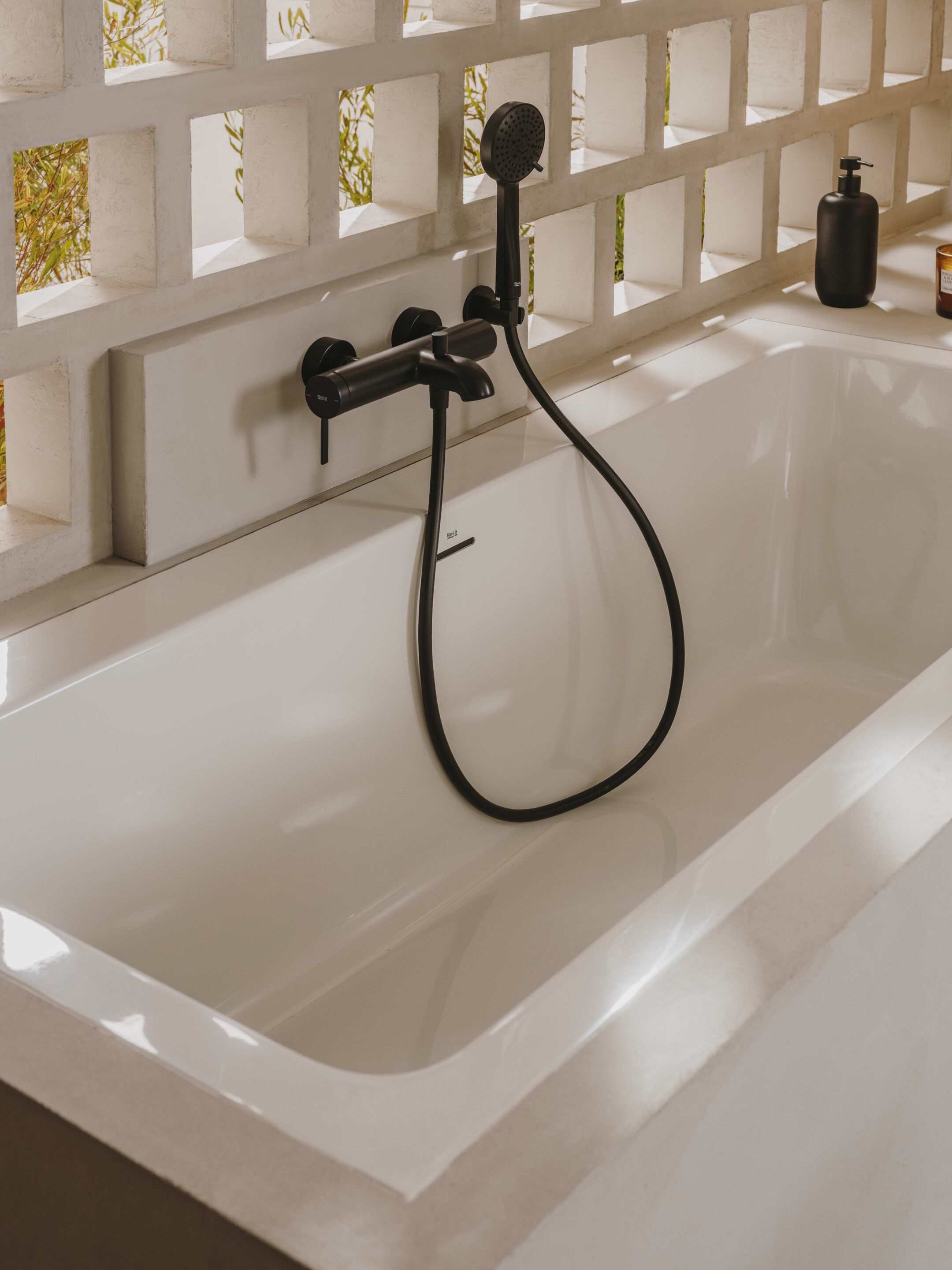 Встраиваемая ванна Stonex® Roca Ona ARCH-00008110 - Вид №5