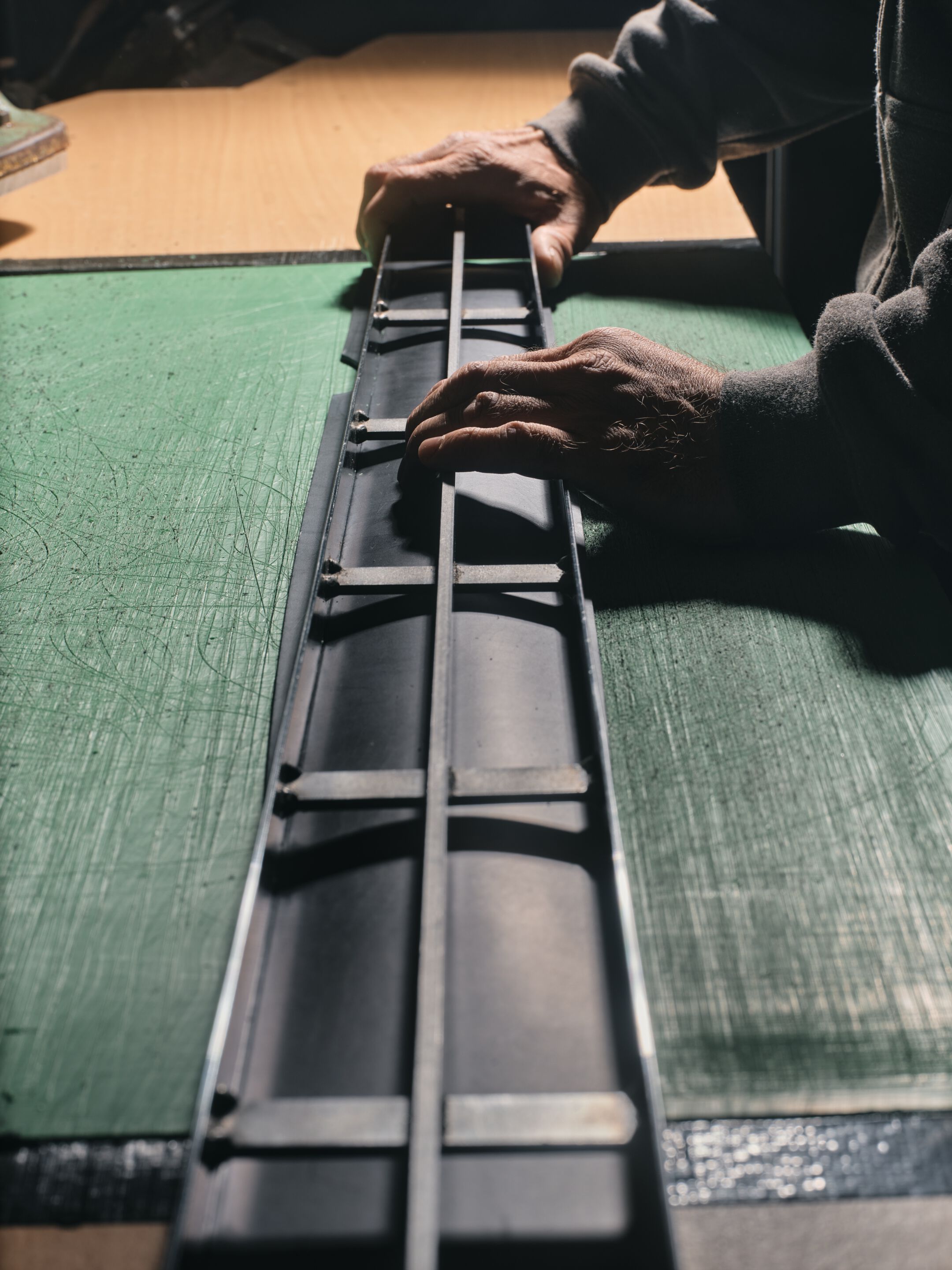 Светодиодный торшер из веганской кожи и выдувного хрусталя bomma Dew Drops ARCH-00062435 - Вид №4