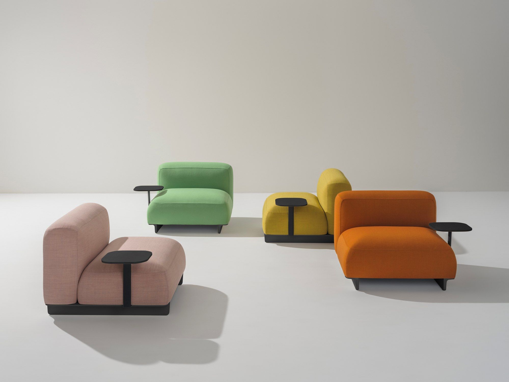 Модульный квадратный пуф из ткани Arper Ralik ARCH-00048220 - Вид №4