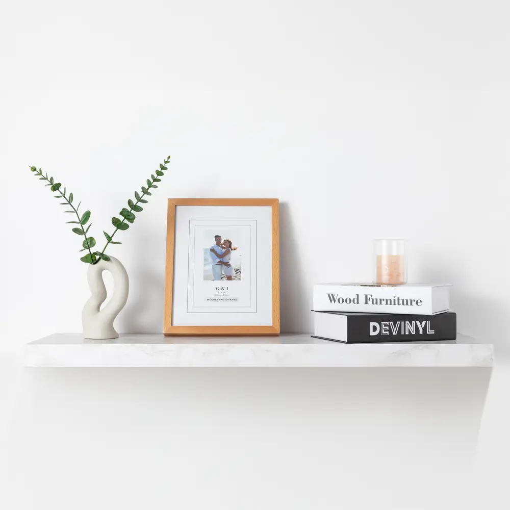 Настенная полка KONSENSA 80x23.5 см со скрытым креплением МДФ цвет светлый мрамор STLM-2186070 - Вид №10