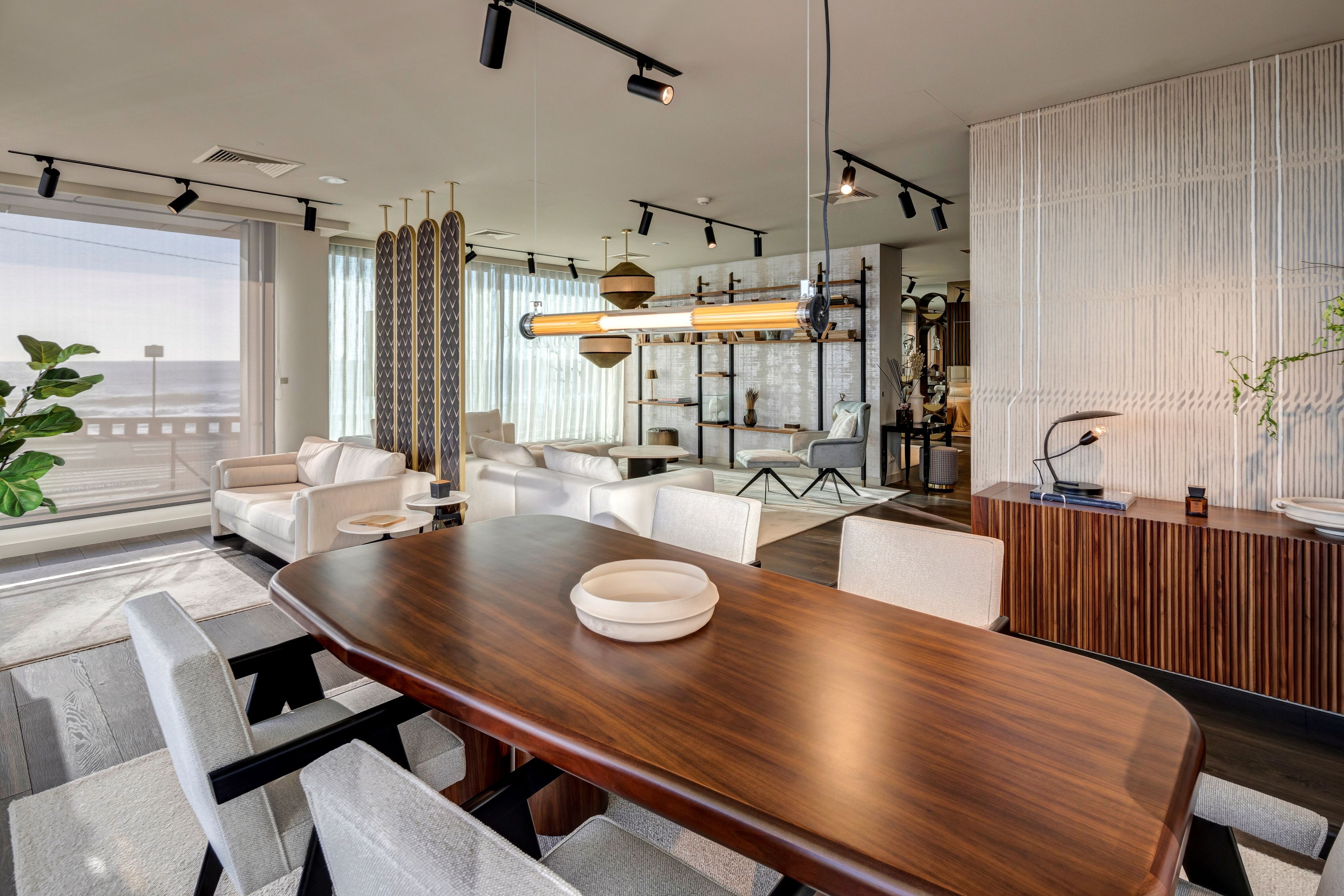 Прямоугольный обеденный стол из грецкого ореха Stylish Club Natur ARCH-00059321 - Вид №3