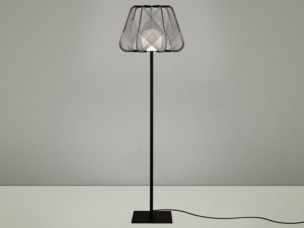 Напольный напольный светильник веревочки Сид Olé Lighting Onna ARCH-00041907