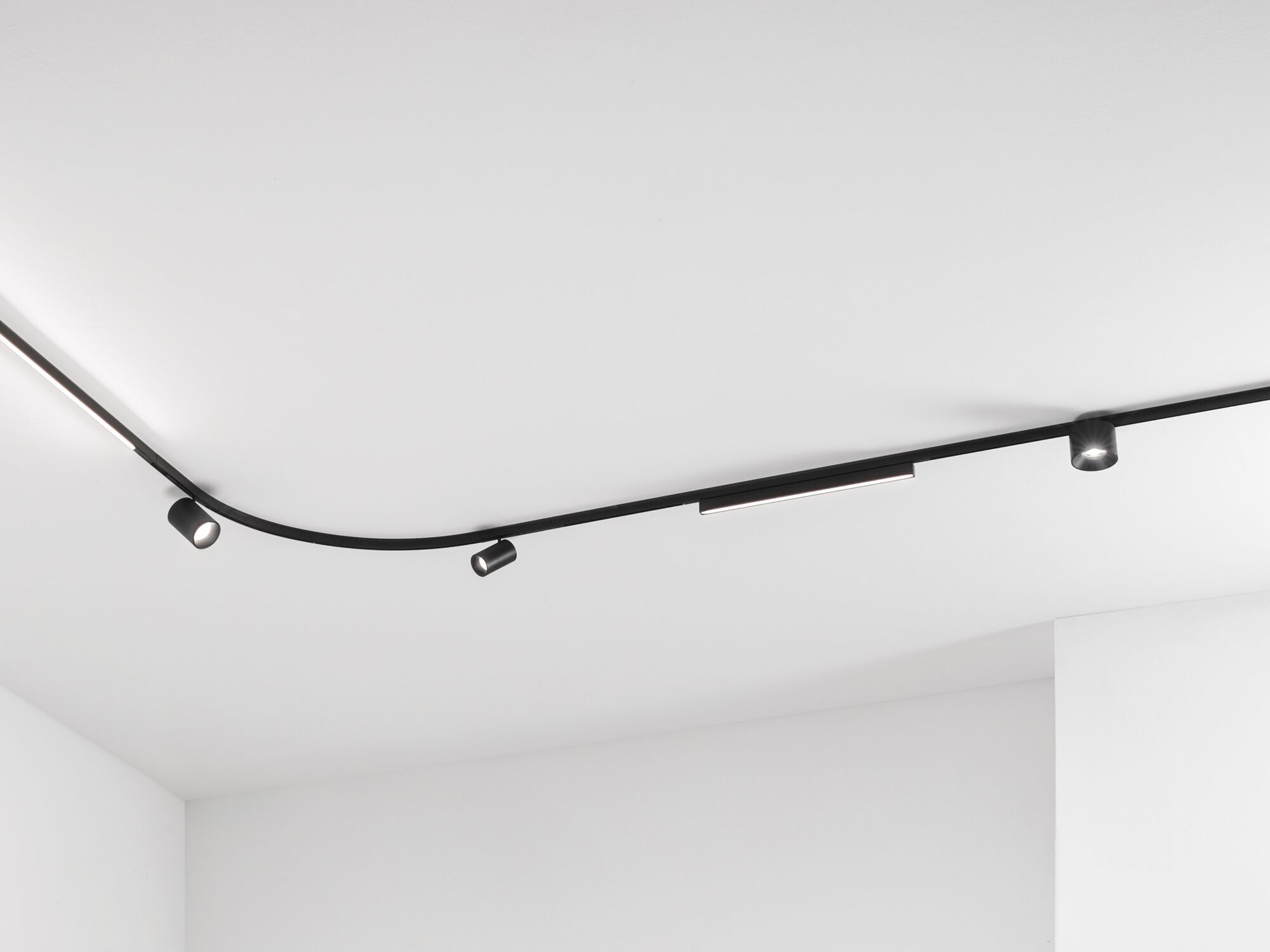 Экструдированный алюминиевый линейный профиль освещения Ideal Lux Deva ARCH-00134073 - Вид №2