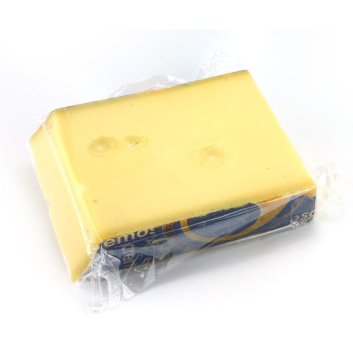 Сыр Кремозо Премьер Margot Fromages полутвёрдый коровий БЗМЖ Santreyd 5801