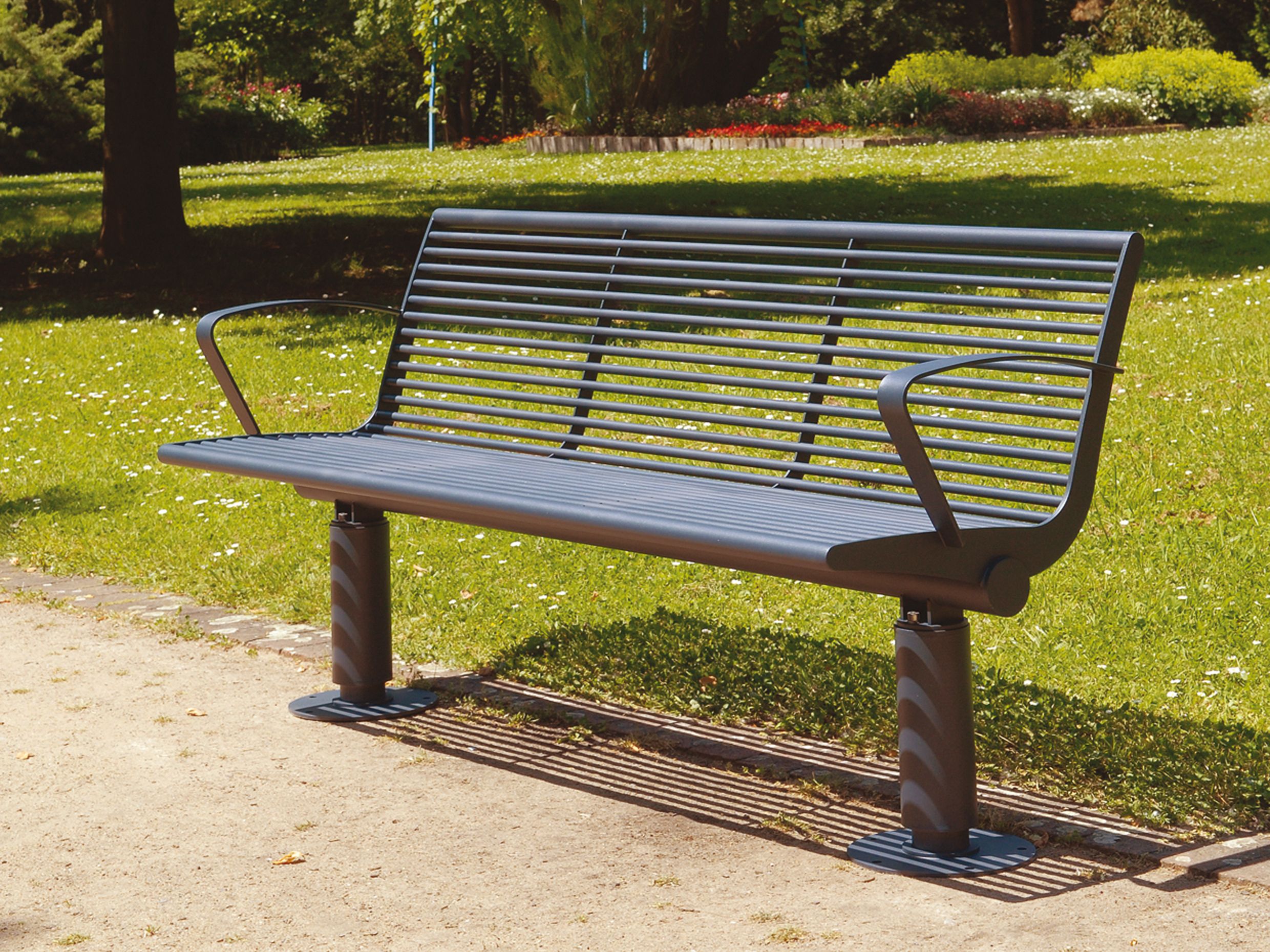 Скамья из нержавеющей стали с подлокотниками BENKERT BANKE Siardo ARCH-00064464