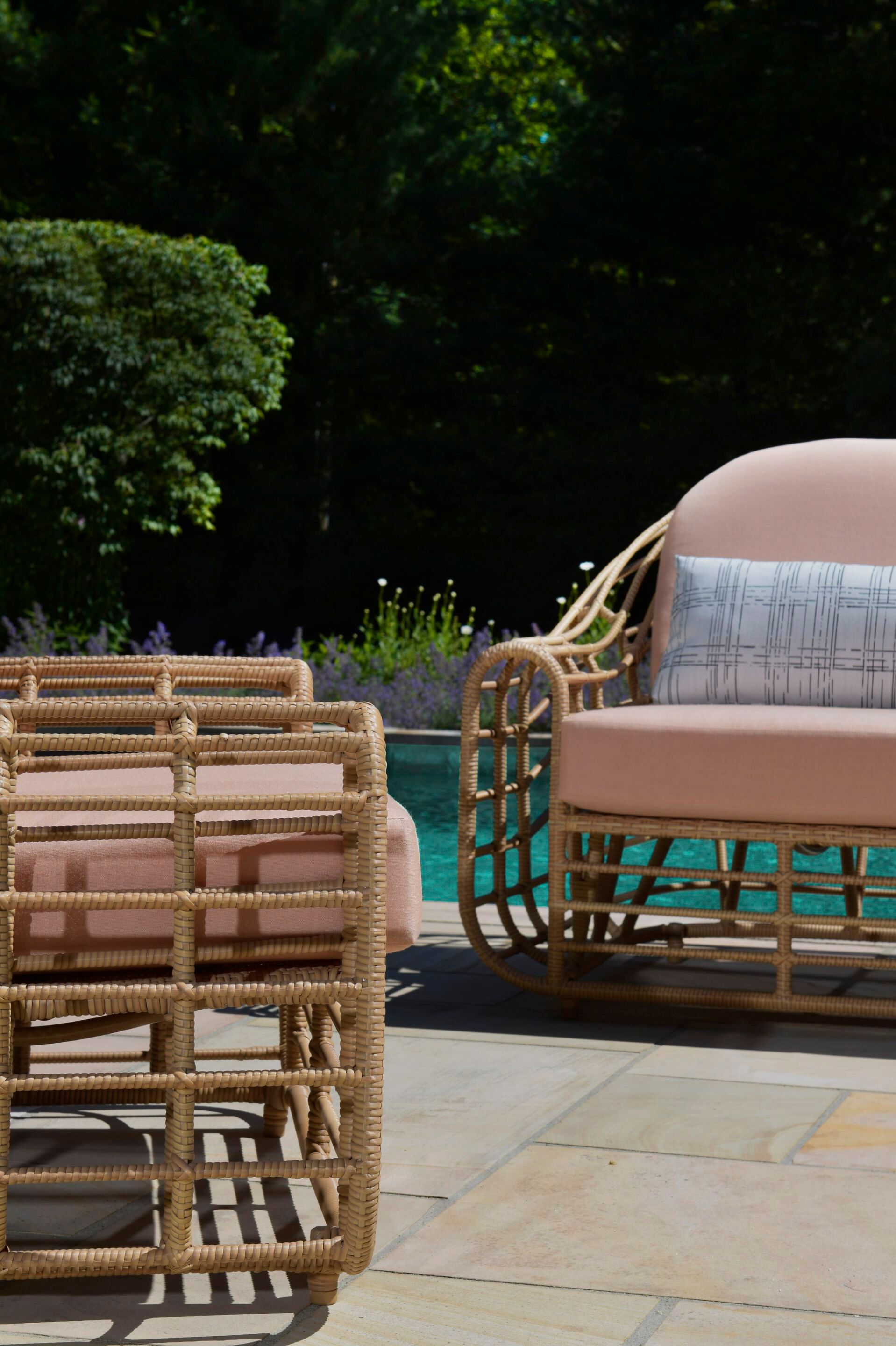 3-местный садовый диван из смолы Walters Mitzi ARCH-00146288 - Вид №11