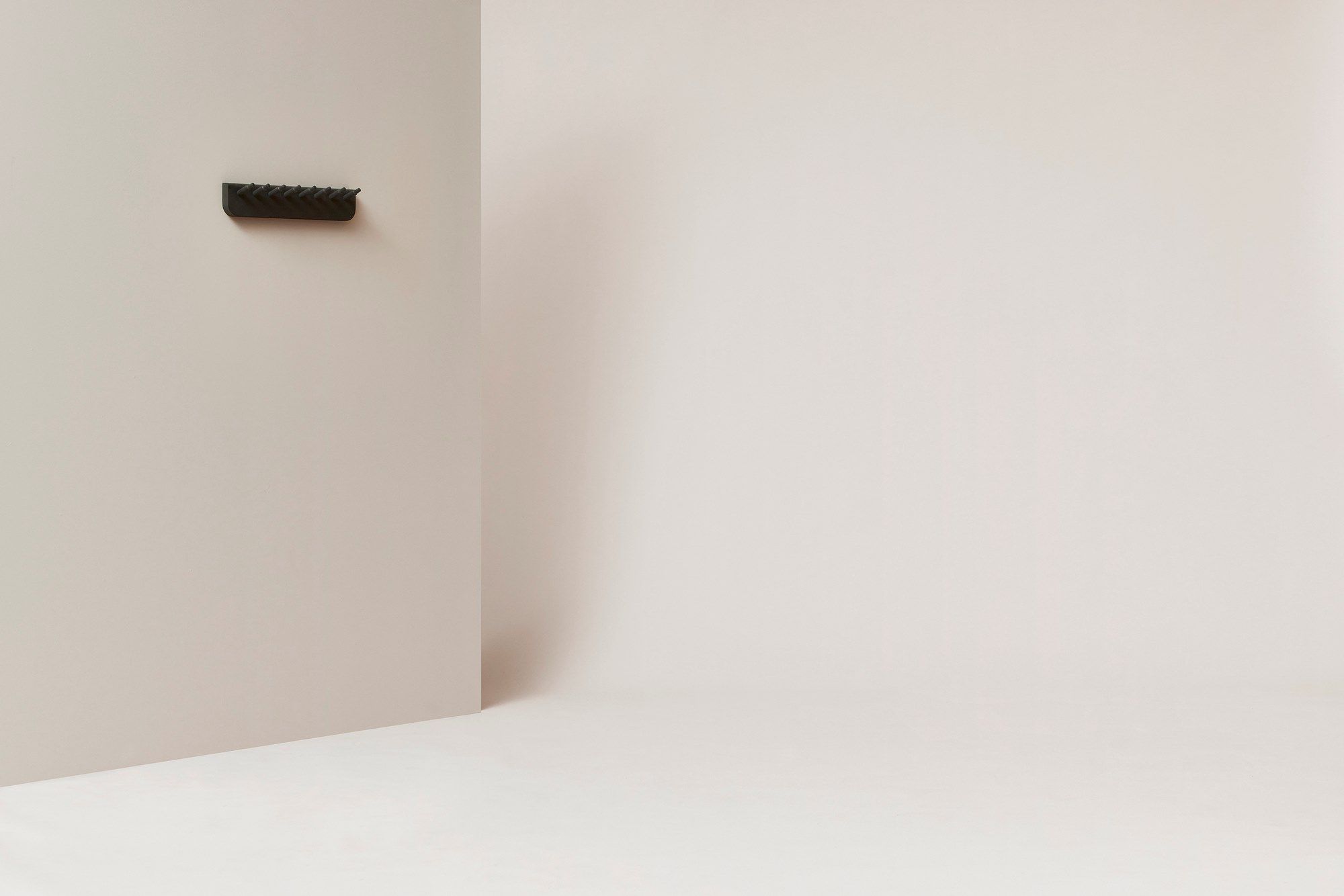 Дубовая настенная вешалка Form & Refine Echo ARCH-00058984 - Вид №3