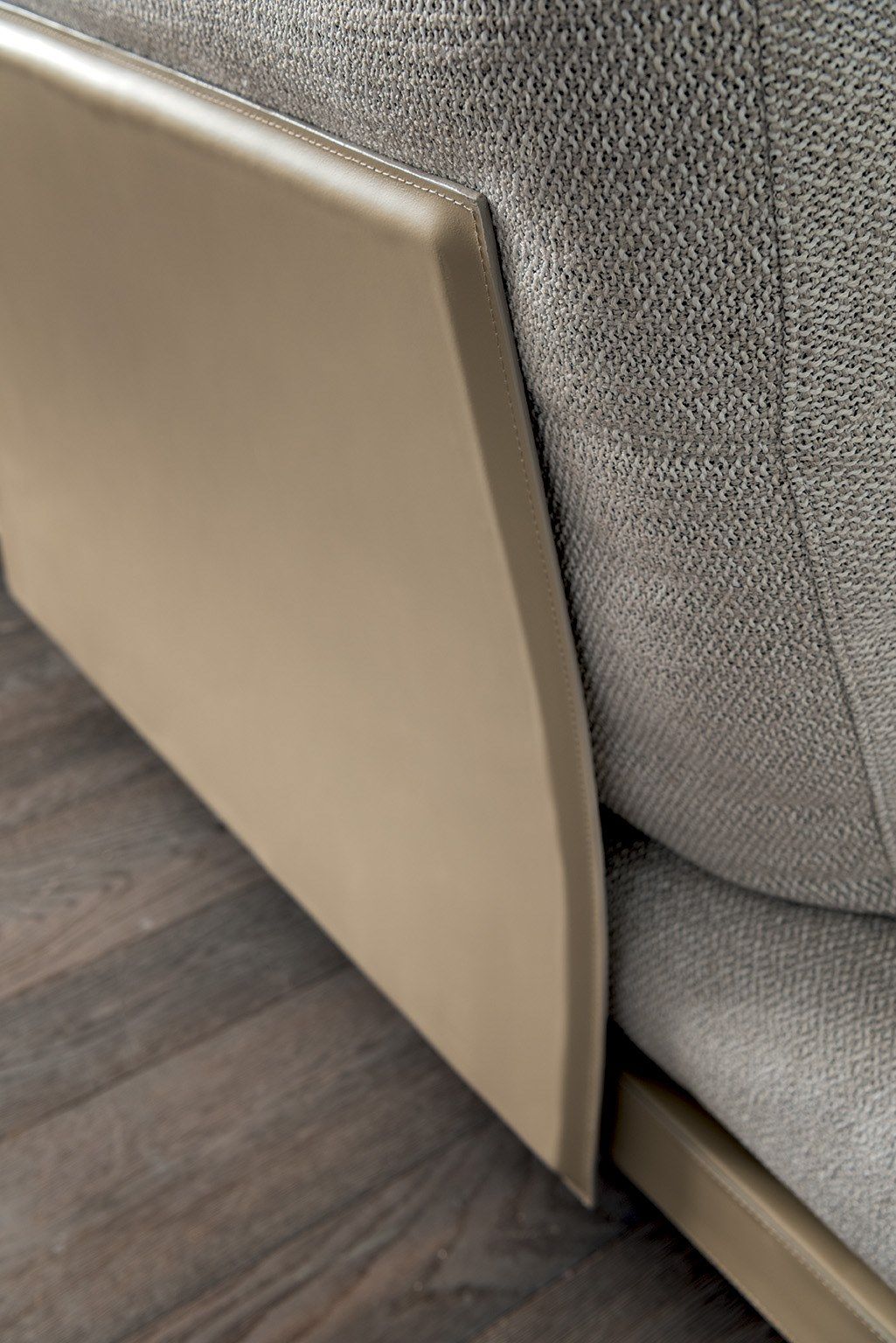 Секционный угловой диван из ткани VALENTINI камень ARCH-00081057 - Вид №12