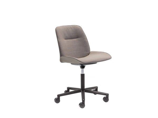 Офисное кресло с регулируемой высотой и колесами с 5 спицами Andreu World Nuez ARCH-00142553