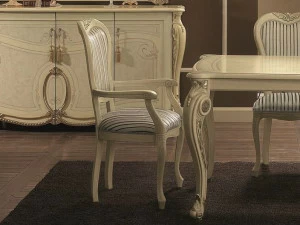 Arredoclassic Мягкое кресло в классическом стиле с подлокотниками и высокой спинкой Tiziano