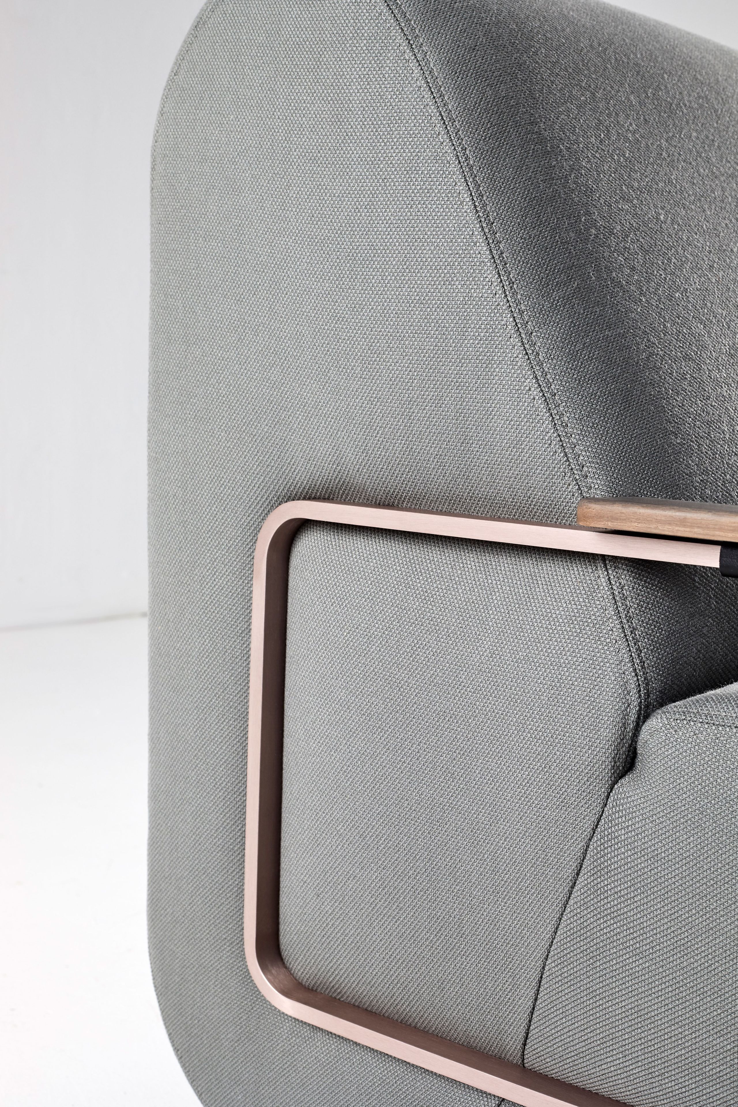 Тканевое кресло с подлокотниками Punt Джин ARCH-00121103 - Вид №2