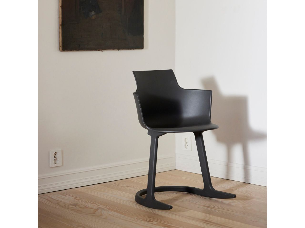 Кресло-качалка из полипропилена с подлокотниками Varier Furniture SOCIAL® TILT ARCH-00151927 - Вид №2