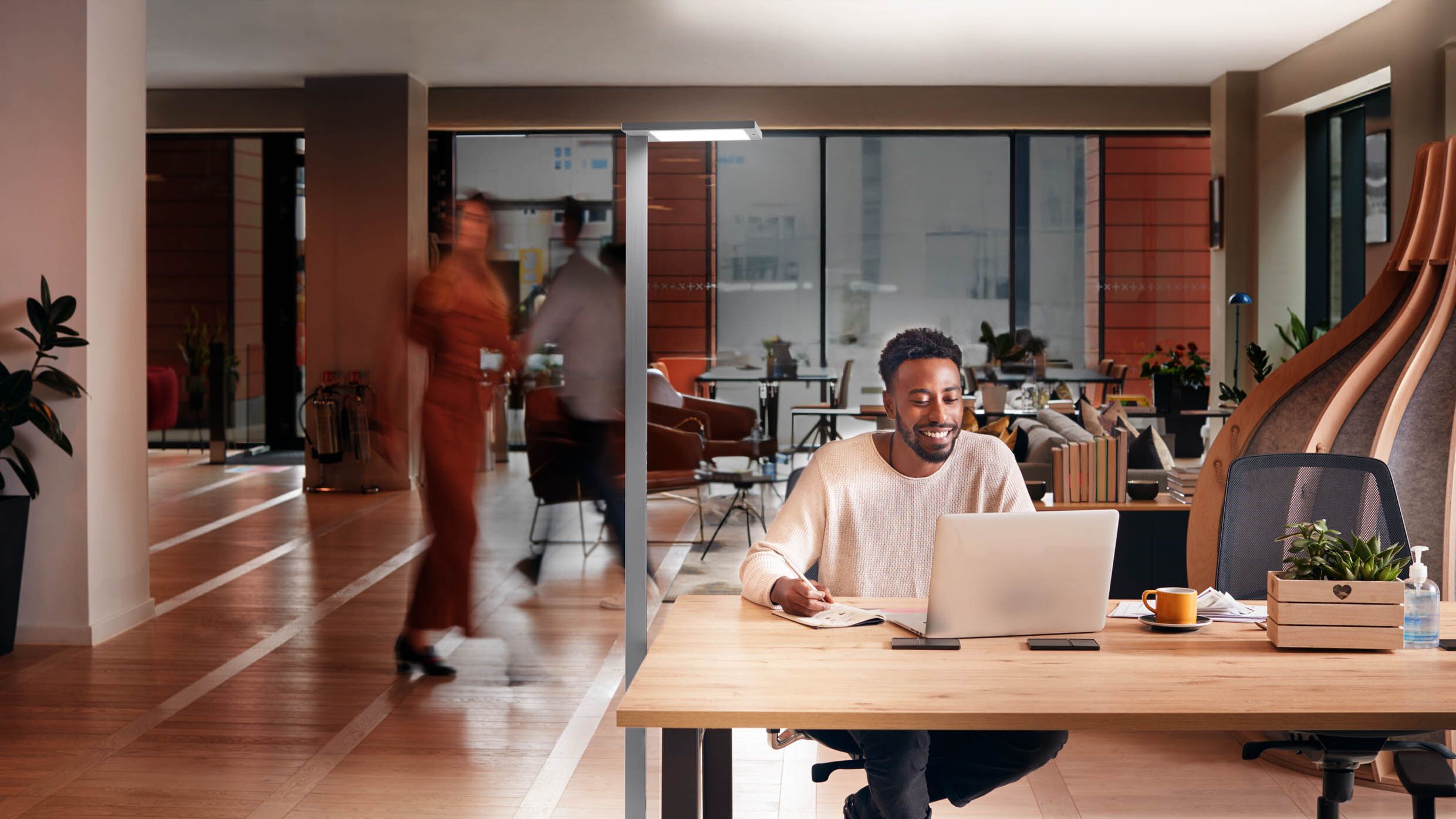 Металлический светодиодный торшер LUCTRA® VITAWORK® UP 17 ARCH-00131191 - Вид №5