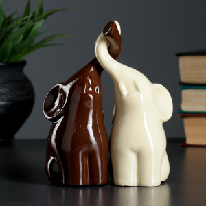 Фигура "Пара слонов" молочный+шоколад глянец 7х12х16см БЕЗ БРЕНДА