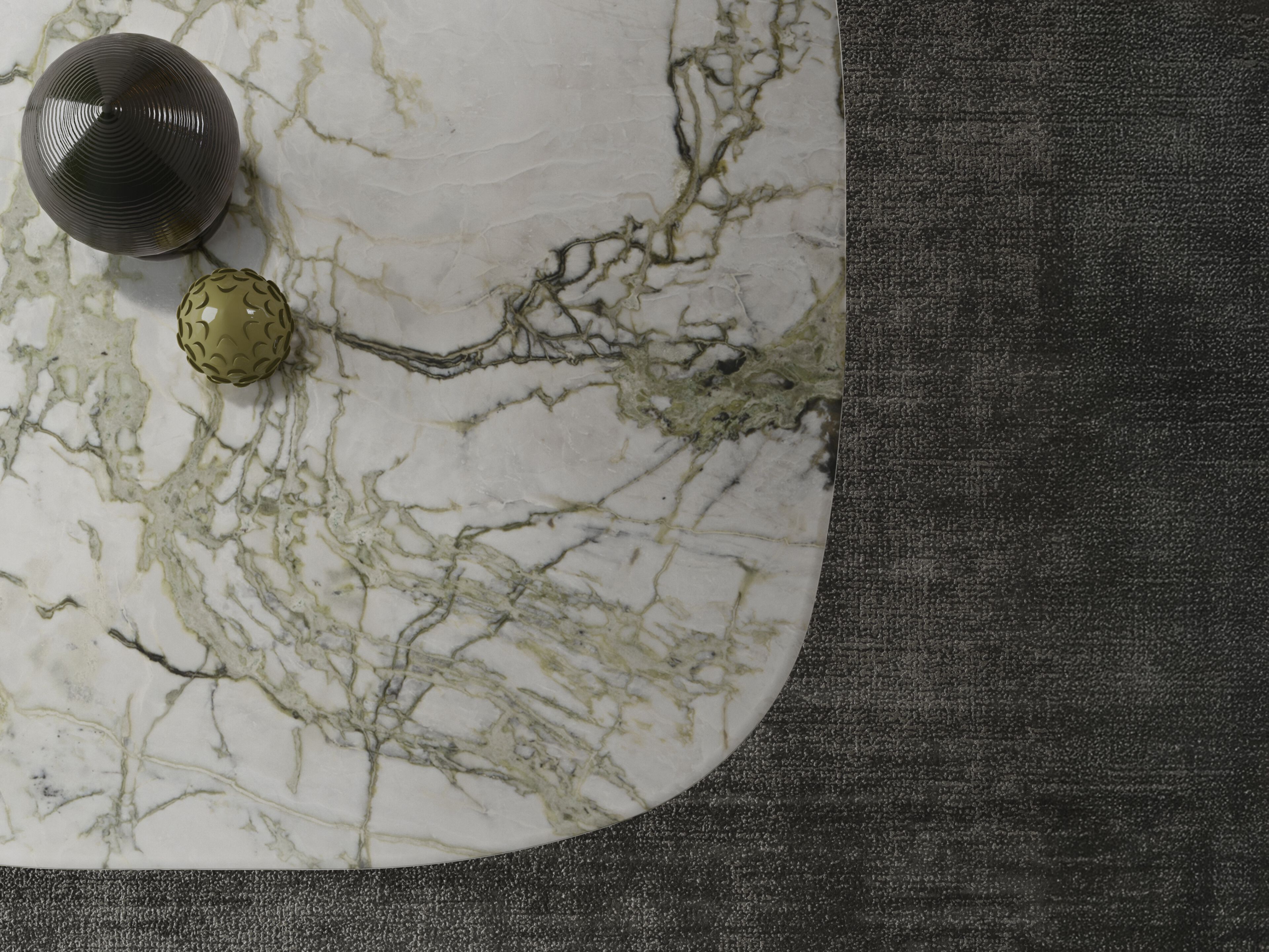 Низкий круглый журнальный столик с деревянной столешницей Natuzzi Italia Campus ARCH-00015366 - Вид №3