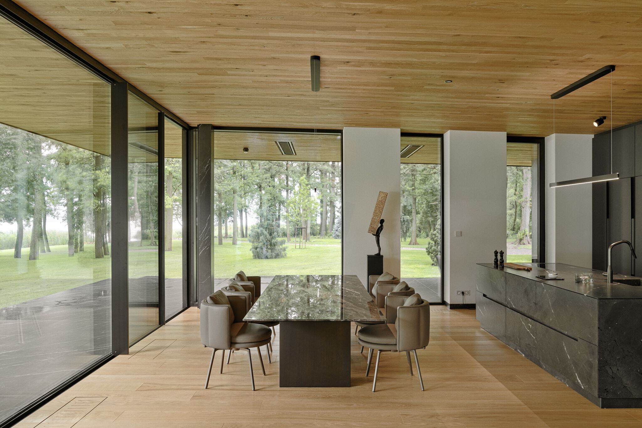 Кухня на заказ с островом Zajc Monolith ARCH-00050895 - Вид №9