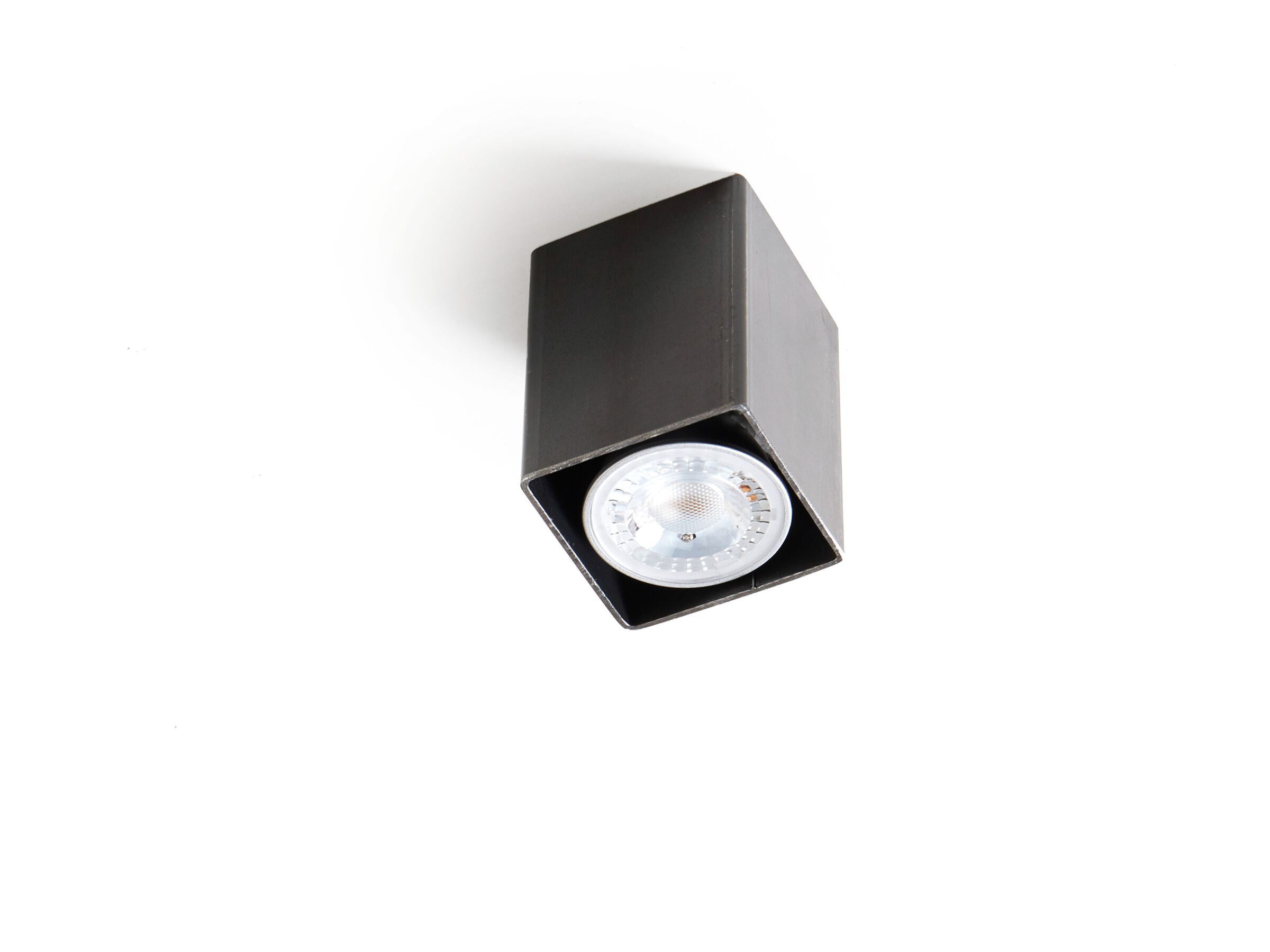 Железный потолочный светильник Renzo Serafini куб ARCH-00106013 - Вид №5