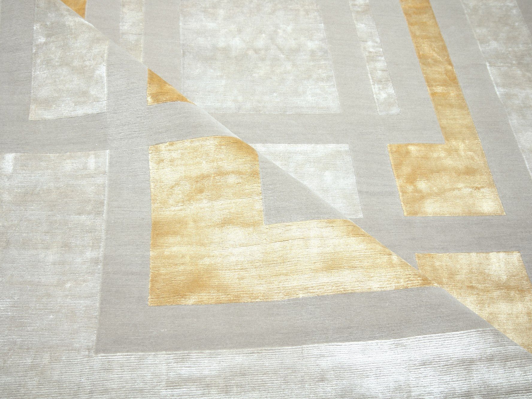 Прямоугольный шелковый ковер ручной работы на заказ Edition Bougainville Charleston ARCH-00140116 - Вид №1