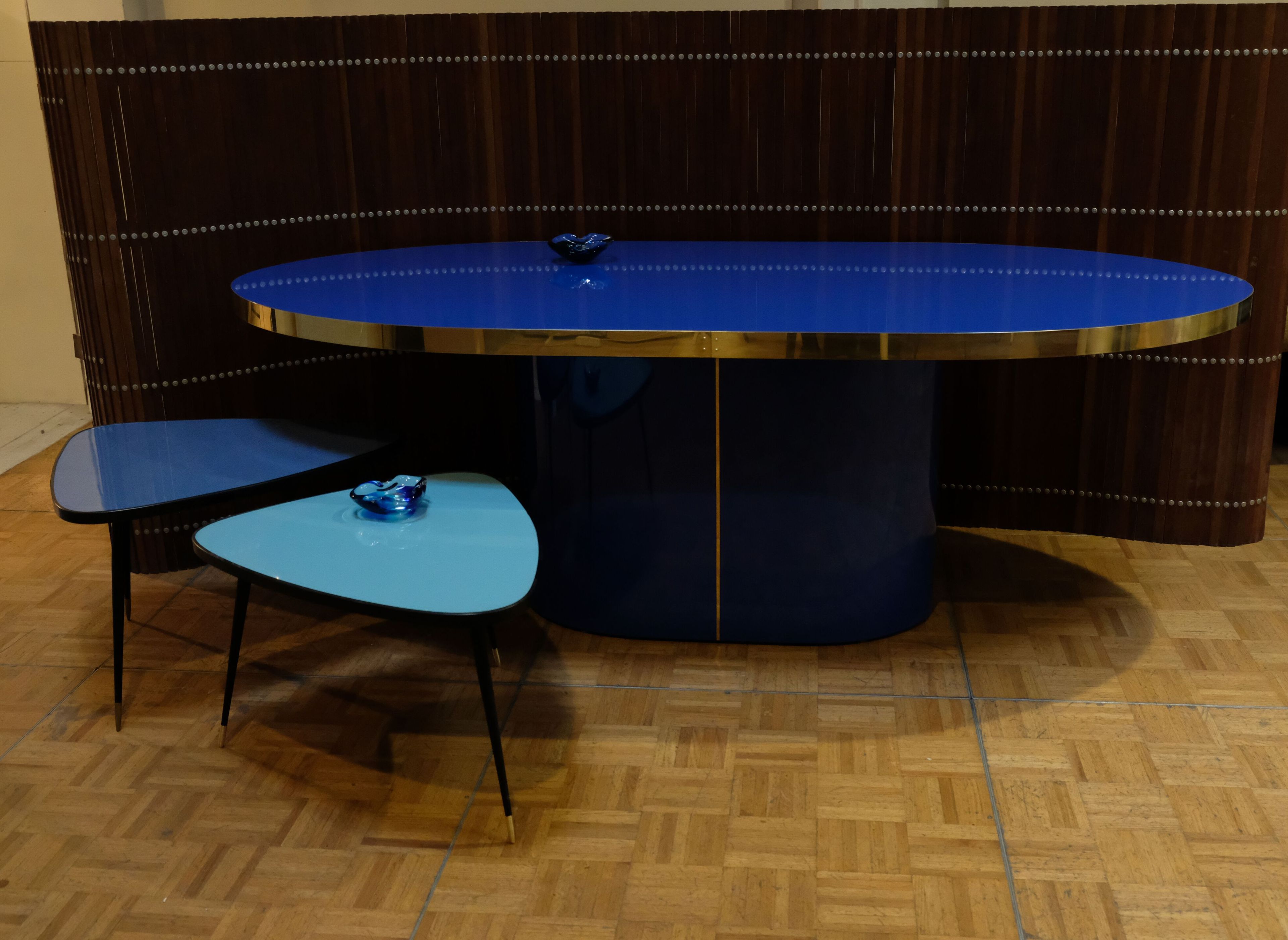 Овальный стол из ламинированного стекла Jover+Valls Antique Boutique-Malibu ARCH-00078749 - Вид №5