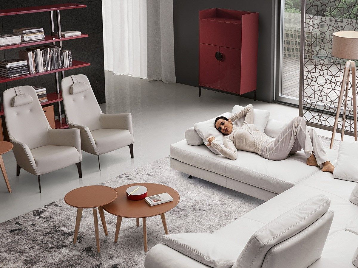 Круглый кожаный журнальный столик Dema ARCH-00074345 - Вид №1