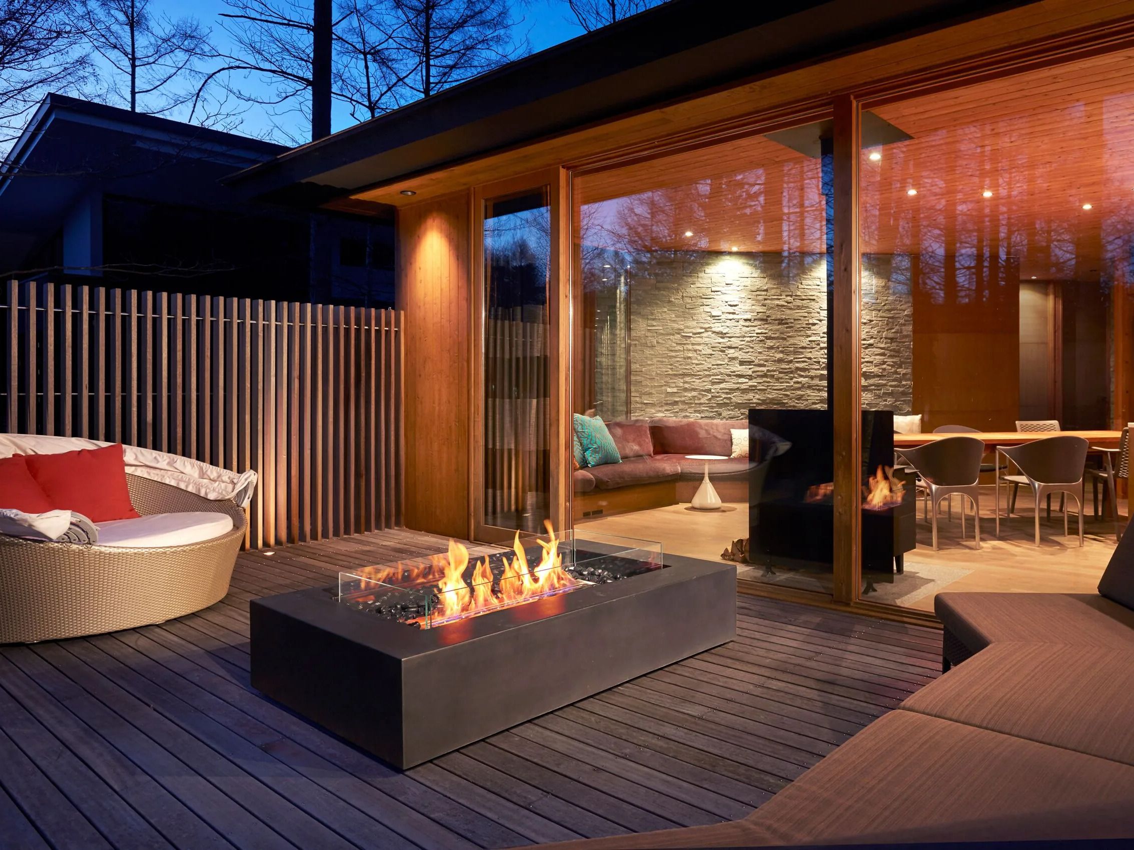 Отдельно стоящий камин на биоэтаноле или газе EcoSmart Fire Fire Tables ARCH-00075667