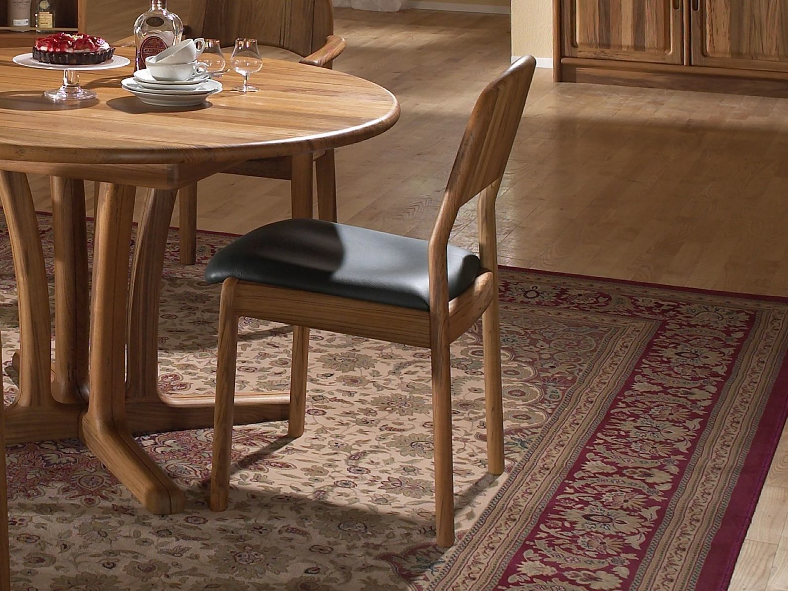 Деревянный стул с открытой спинкой Dyrlund 1598 ARCH-00091541