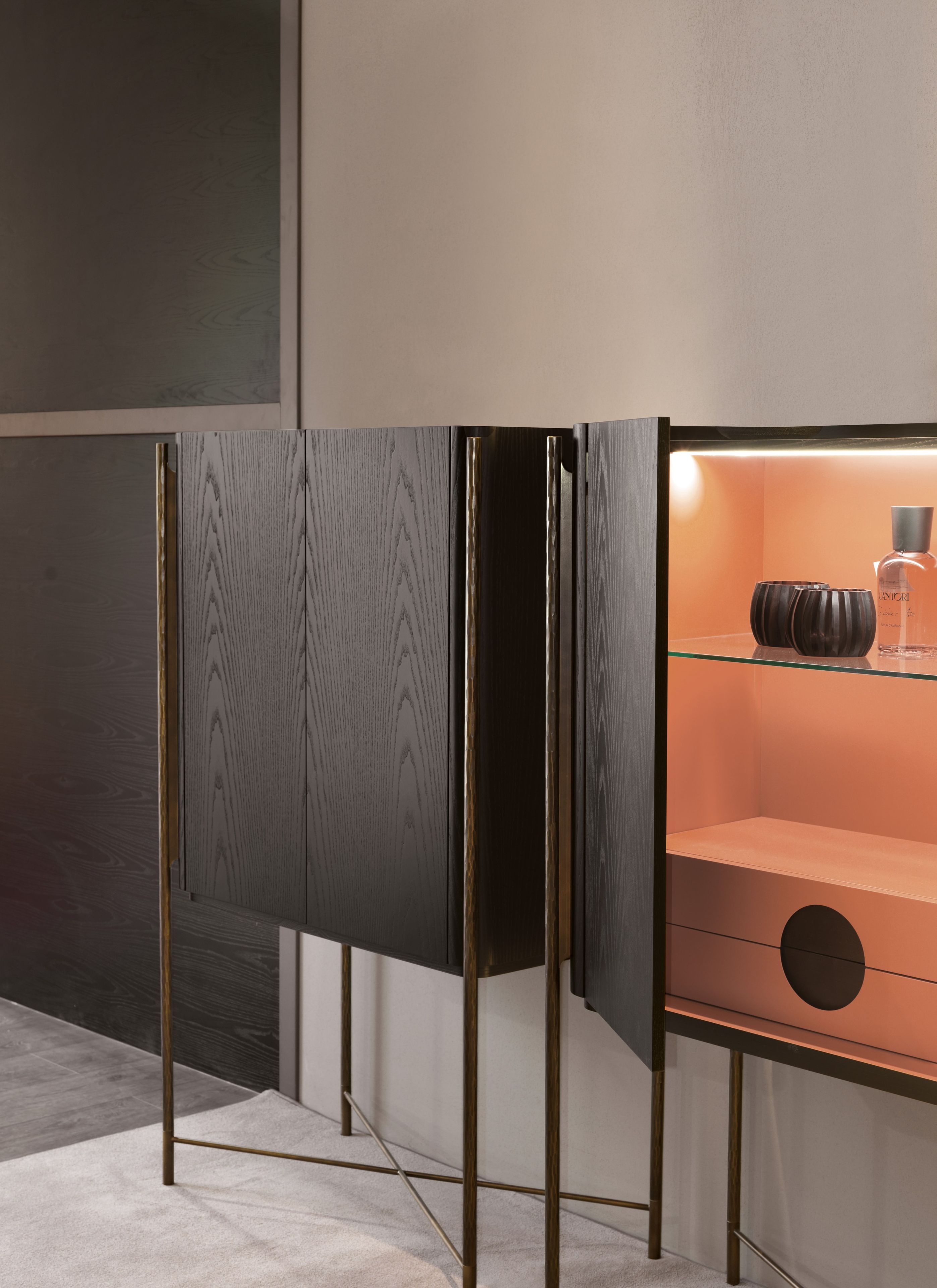 Шкаф из ясеня с распашными дверцами Cantori Шанхай ARCH-00064509 - Вид №2