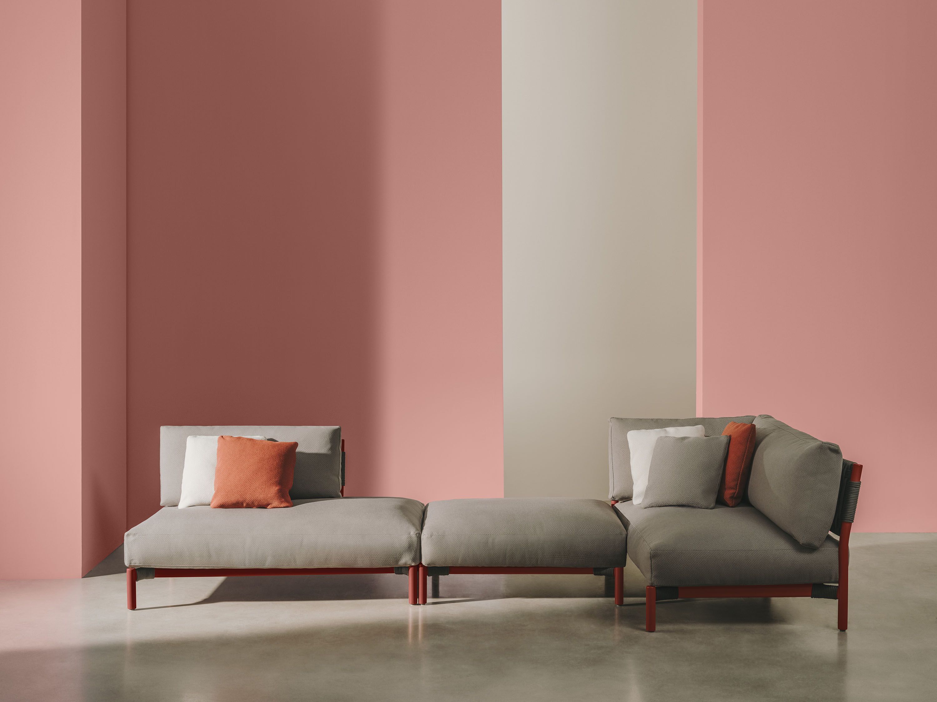 2-местный тканевый садовый диван Andreu World Brezal ARCH-00074817 - Вид №1