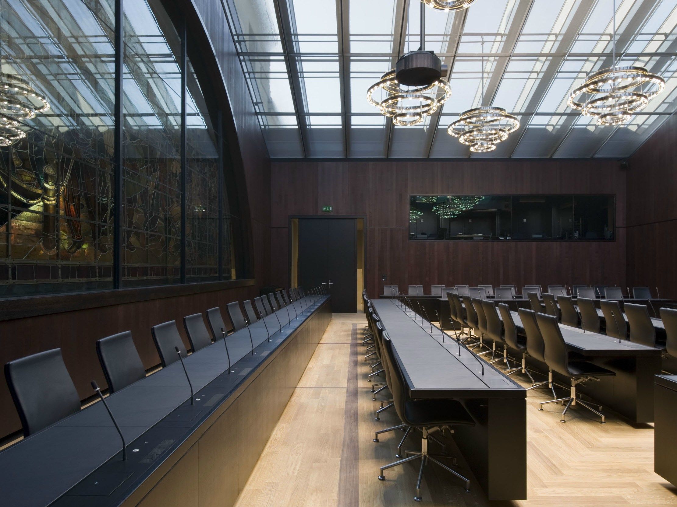 Операционный офисный стул с подлокотниками Spiegels .tallis ARCH-00149915 - Вид №2