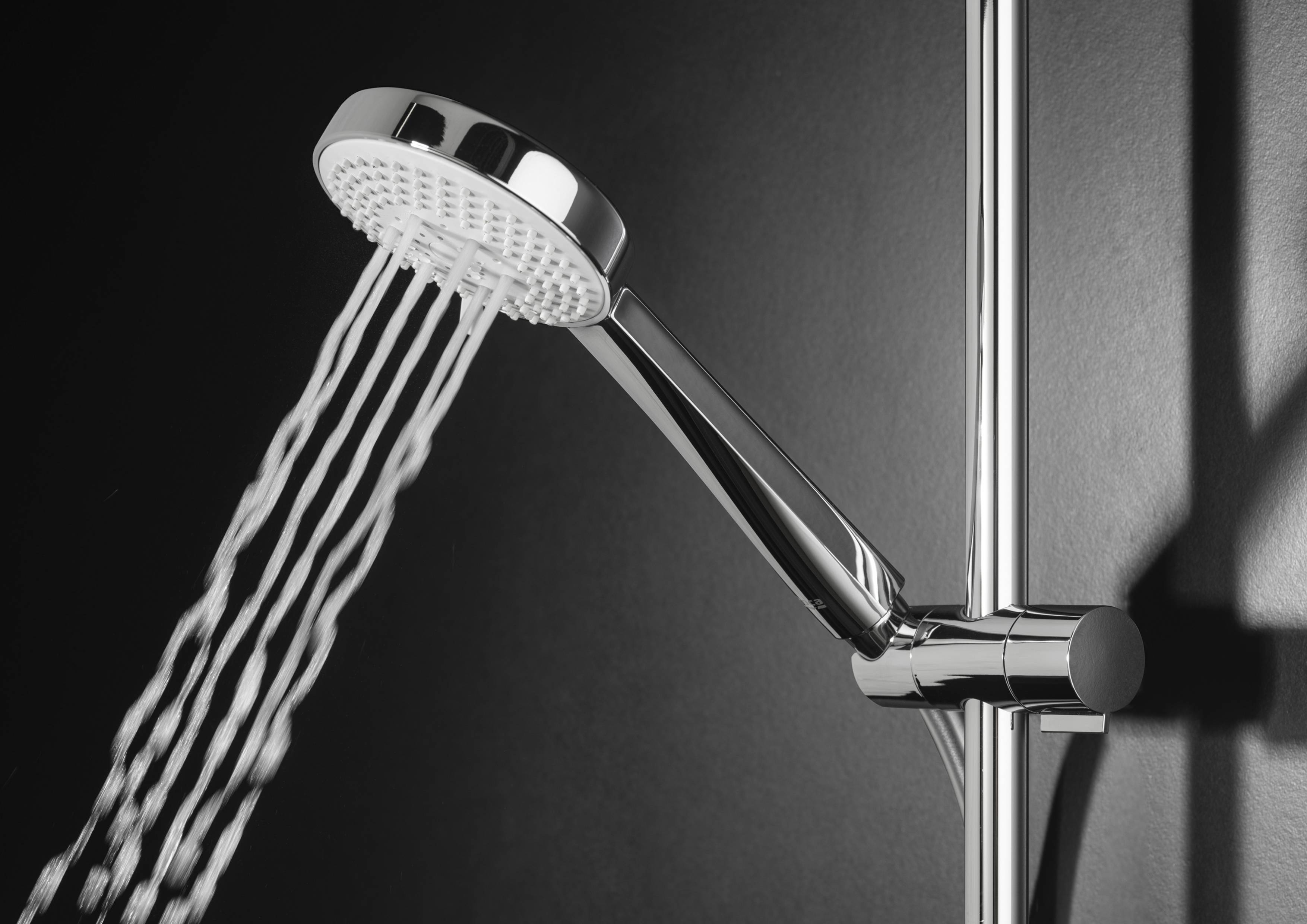 Металлический стержень с ручным душем Roca Sensum ARCH-00002008