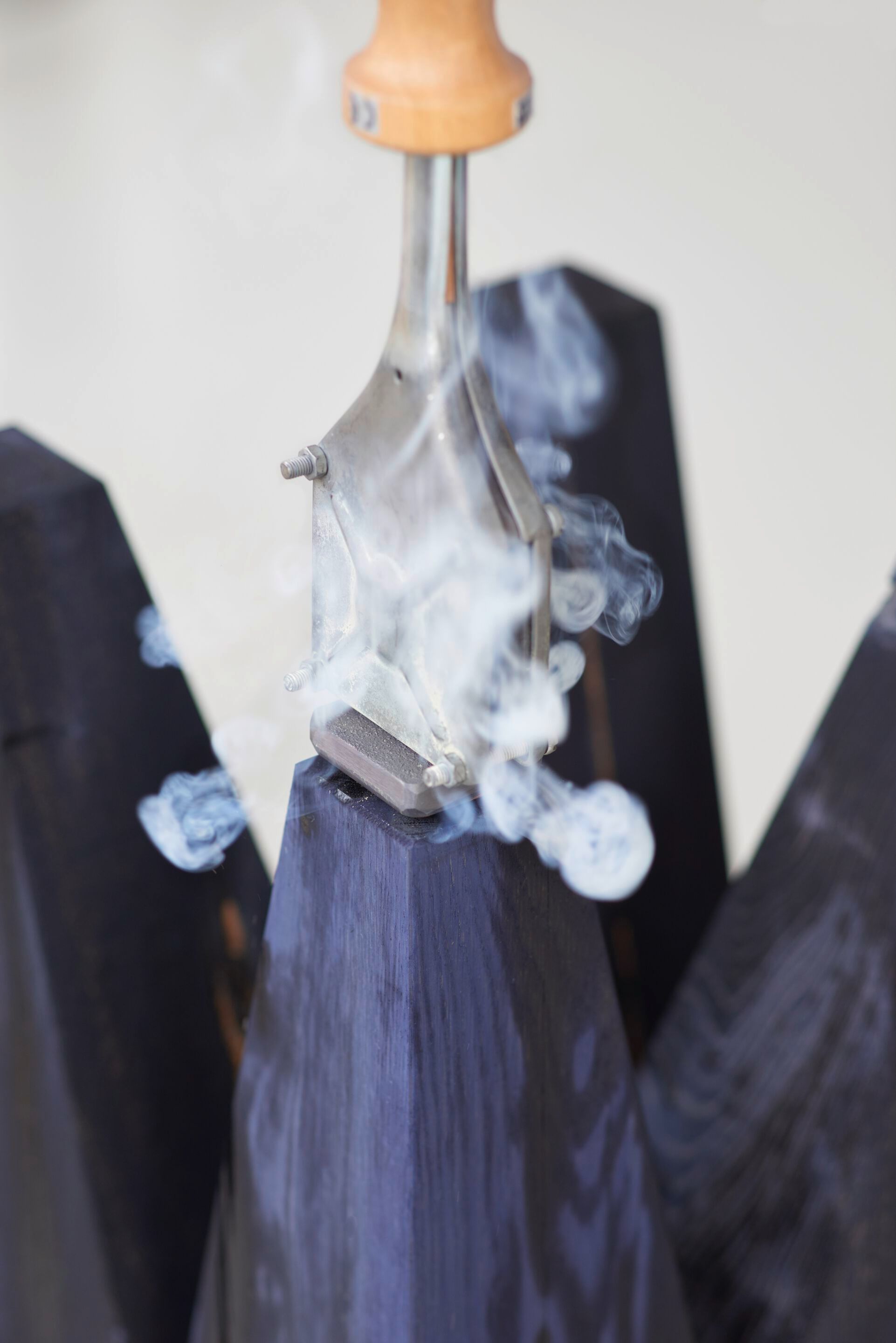 Квадратный журнальный столик из дуба e15 BACKENZAHN BLACK OAK ARCH-00032830 - Вид №16