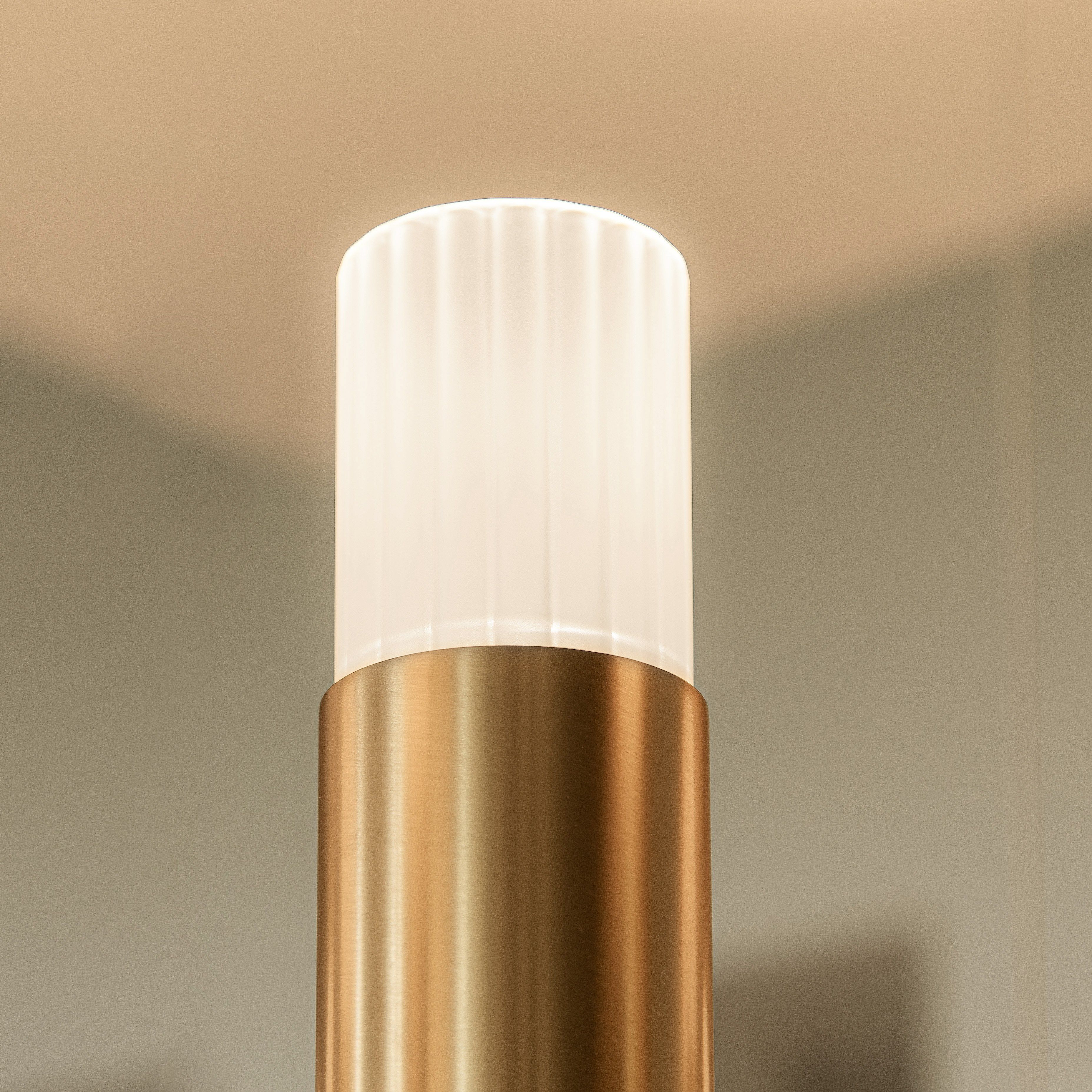 Металлический подвесной светильник ILFARI Embrace ARCH-00031231 - Вид №2