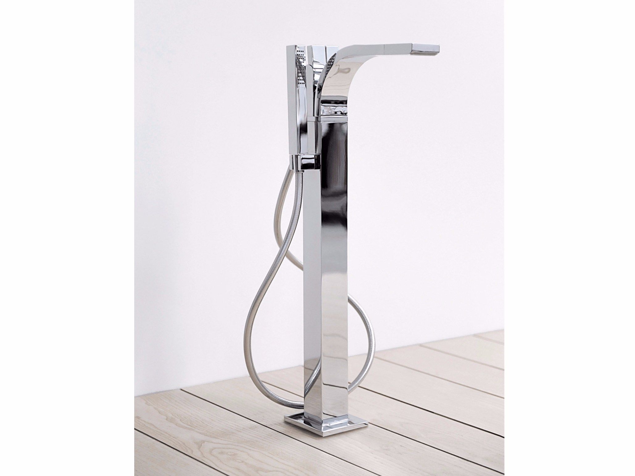 Напольный смеситель для ванны с ручным душем Ceramica Flaminia Да ARCH-00106508