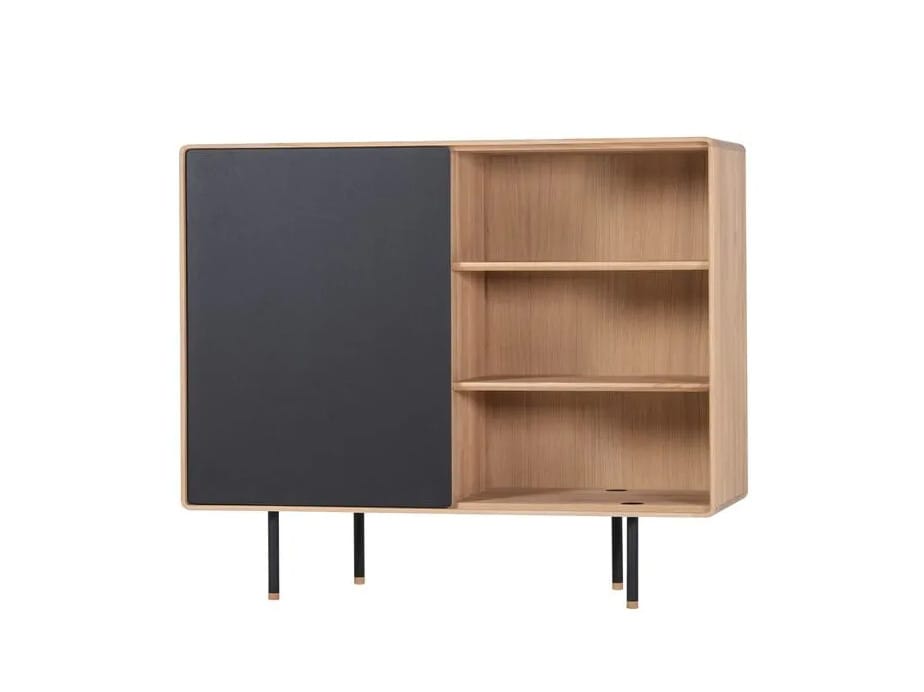 Шкаф из дуба с распашными дверцами Gazzda ARCH-00109584