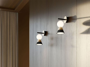 Металлический светодиодный настенный светильник