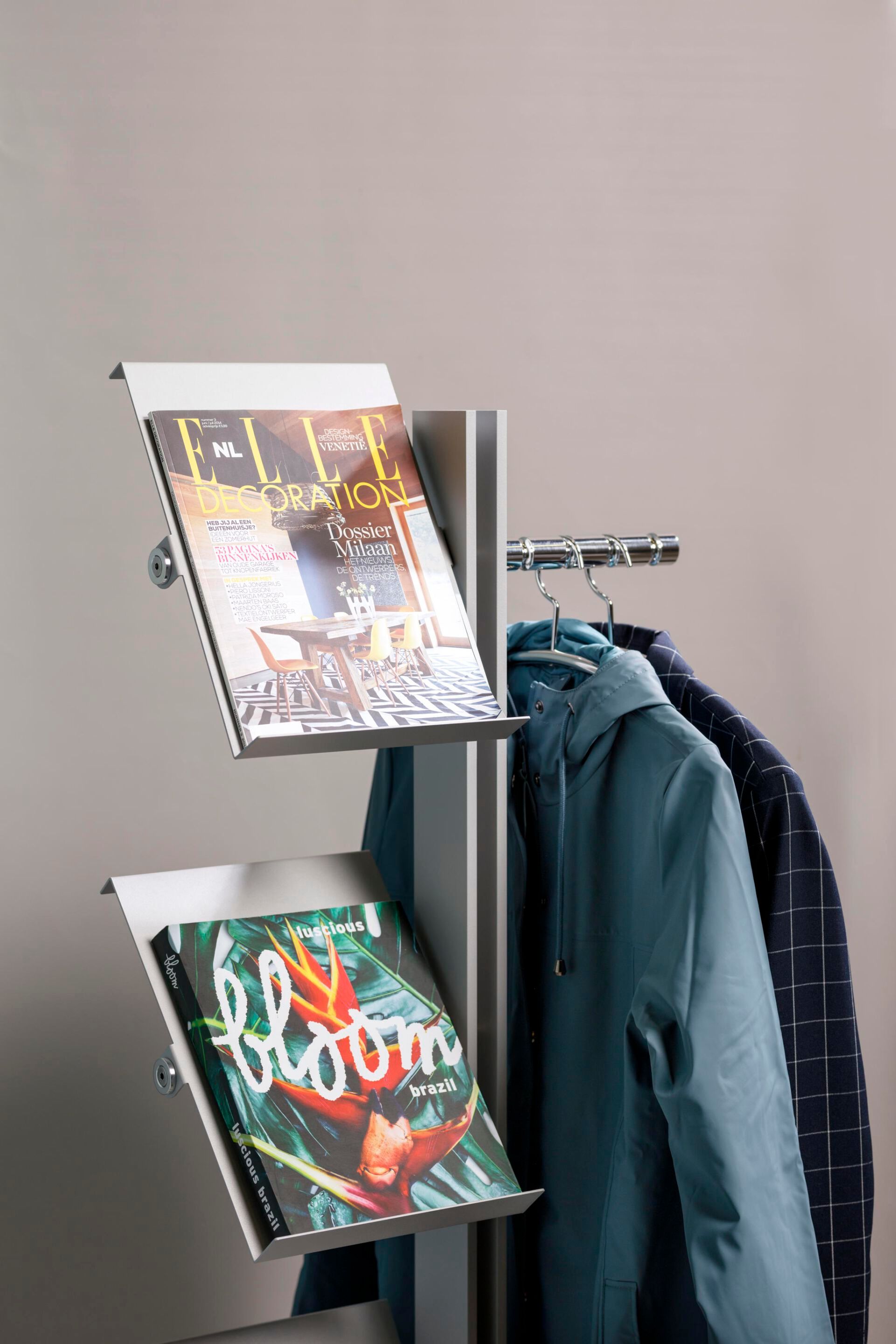 Окрашенная металлическая офисная вешалка для одежды / стойка для журналов Cascando STANDFREE B ARCH-00136601 - Вид №5