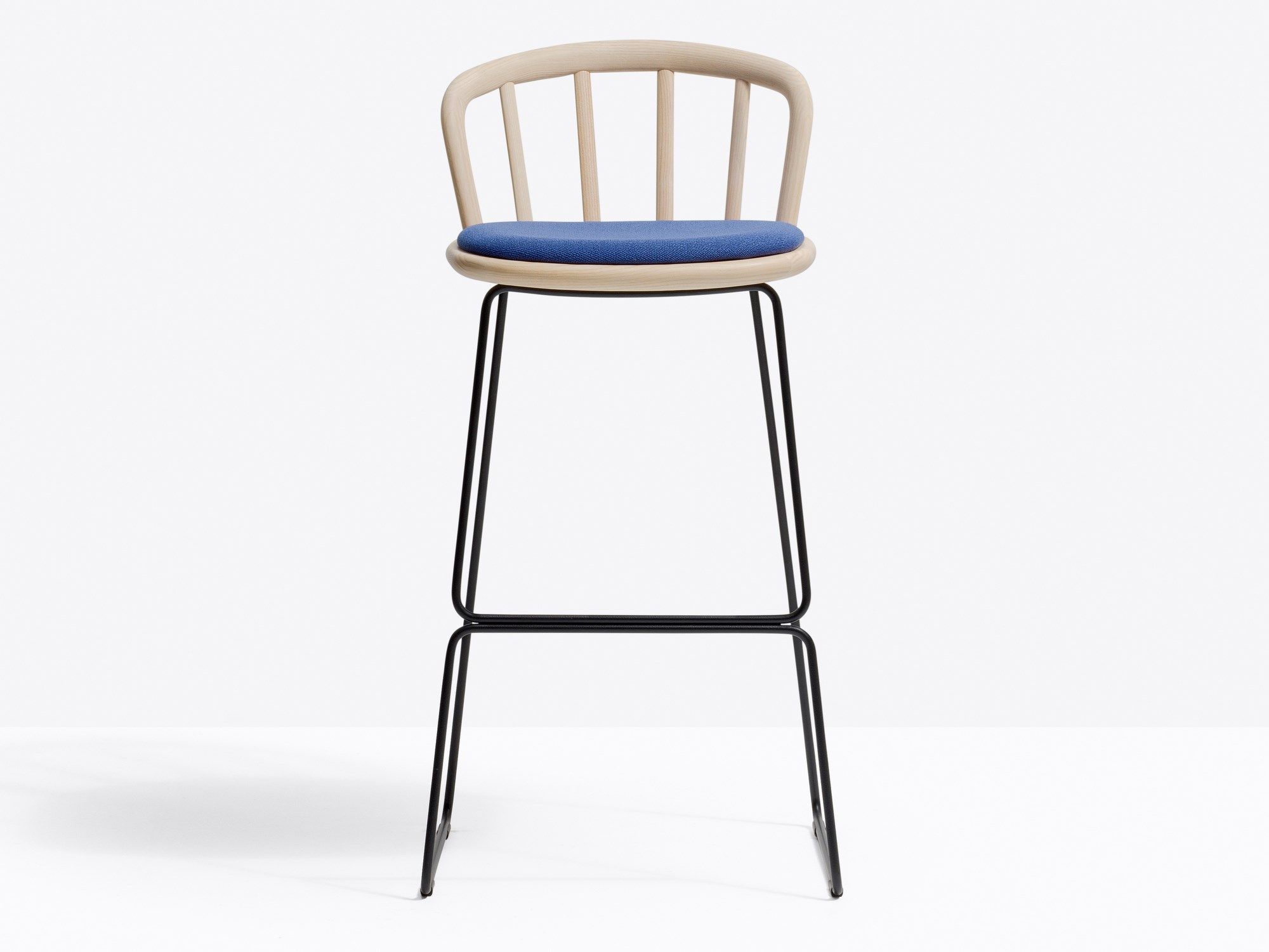 Стальной и деревянный табурет Pedrali Nym ARCH-00038778 - Вид №2