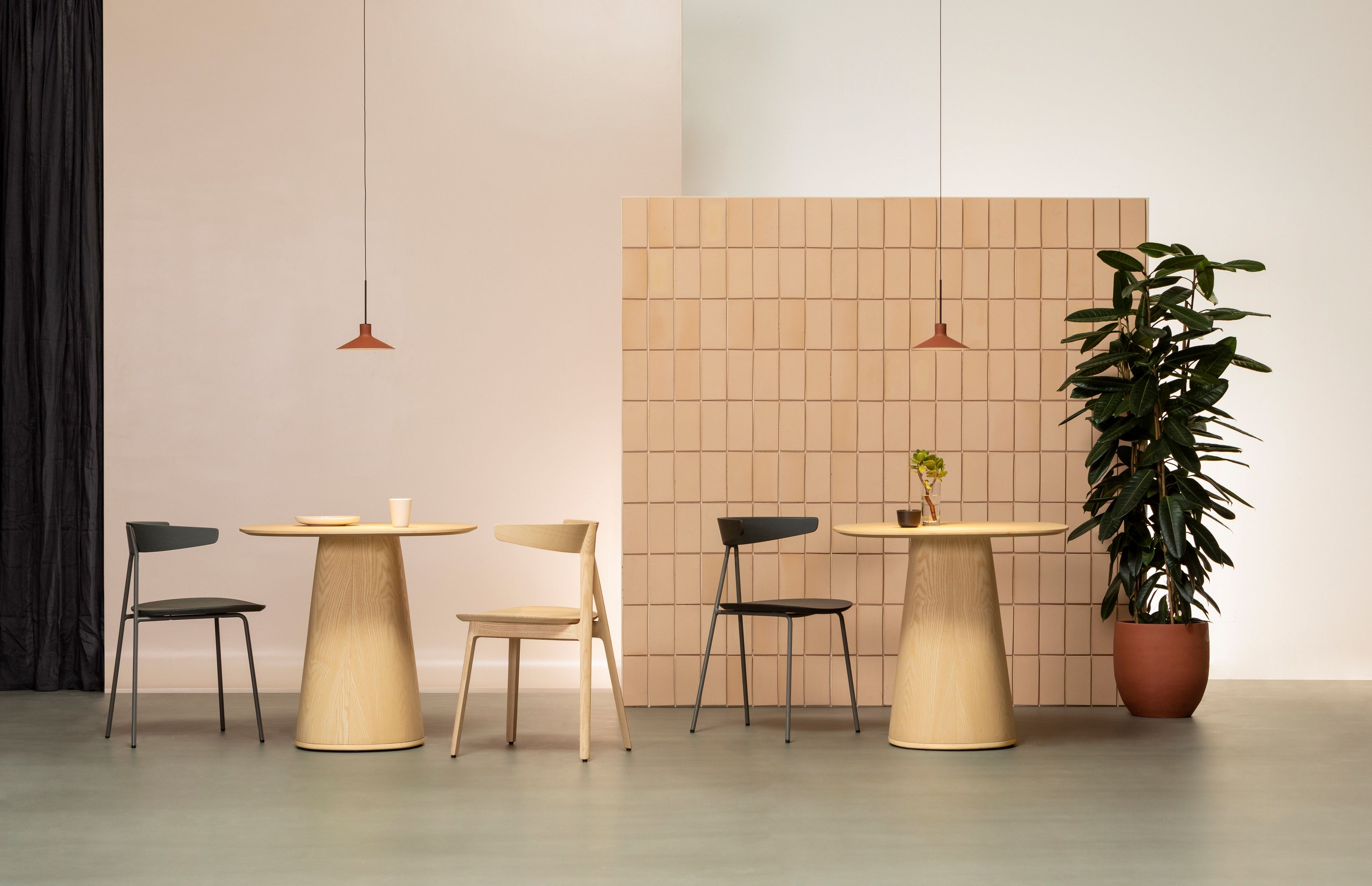 Деревянный квадратный стол Vergés Conic ARCH-00099957 - Вид №2