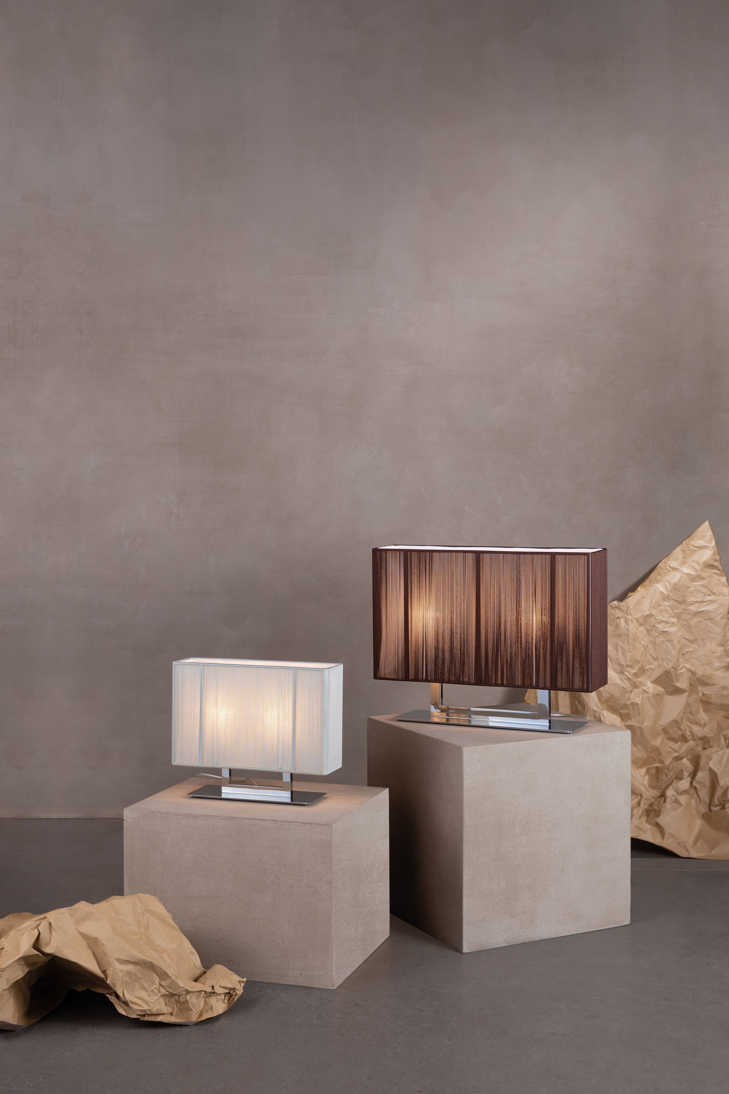 Настольная лампа ручной работы из шелка AXOLIGHT Clavius ARCH-00013660 - Вид №1