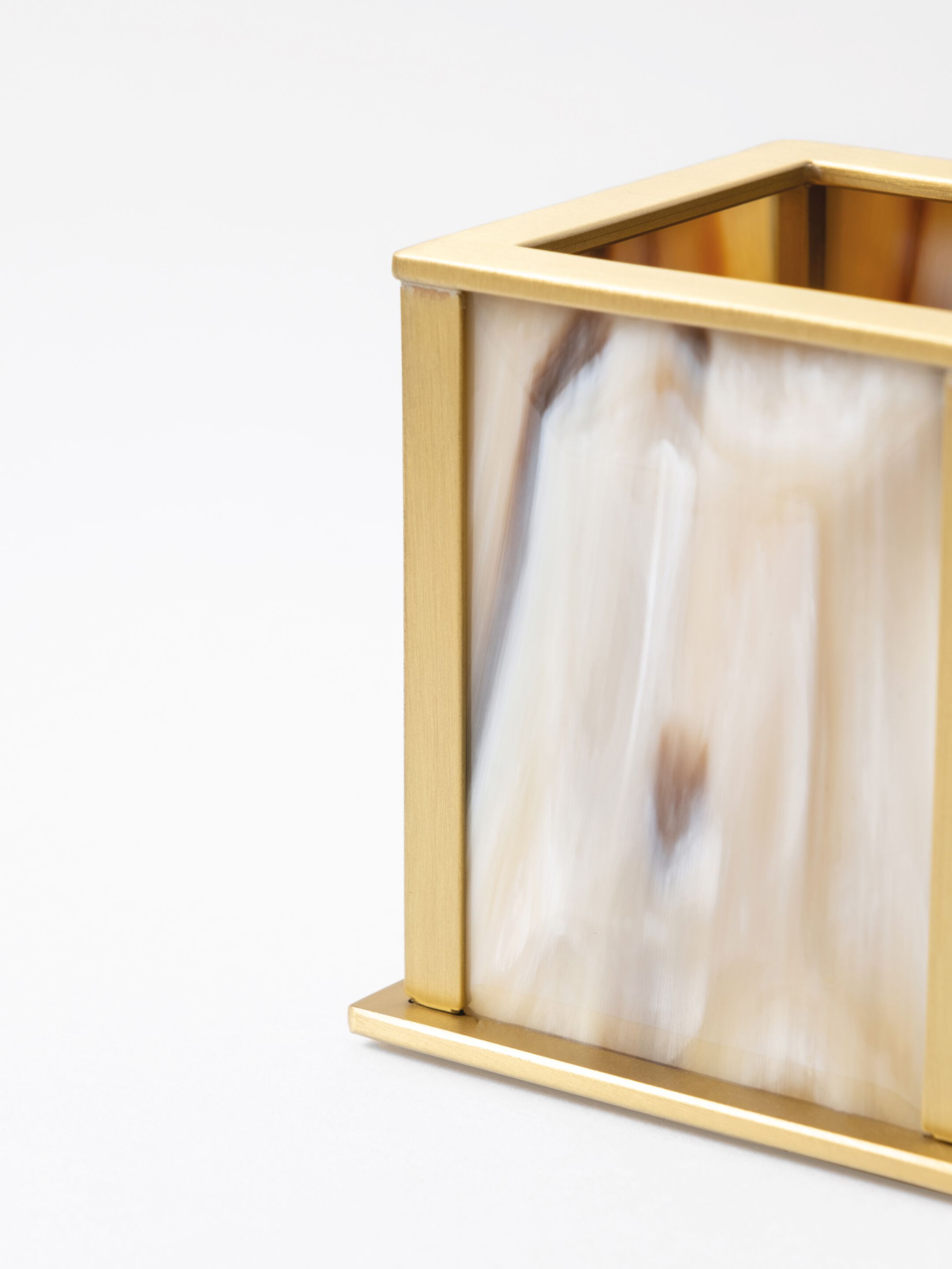 Держатель ручки из рога и латуни Zanchi 1952 Square ARCH-00146020 - Вид №2