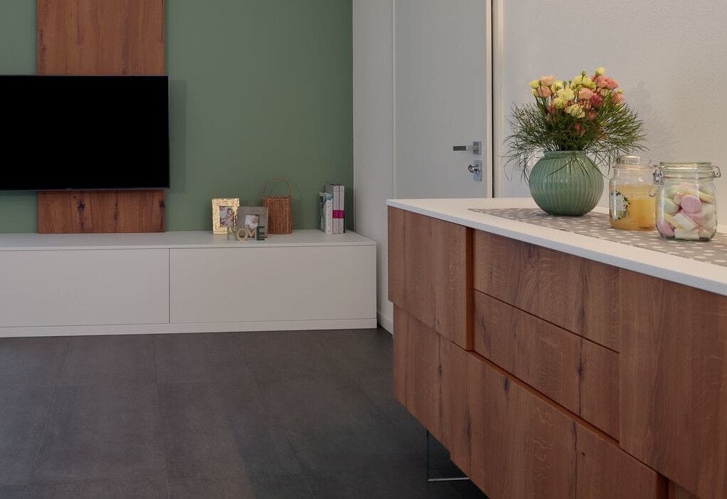 Шкаф из дуба с распашными дверями Deodara LAY ARCH-00066661 - Вид №3