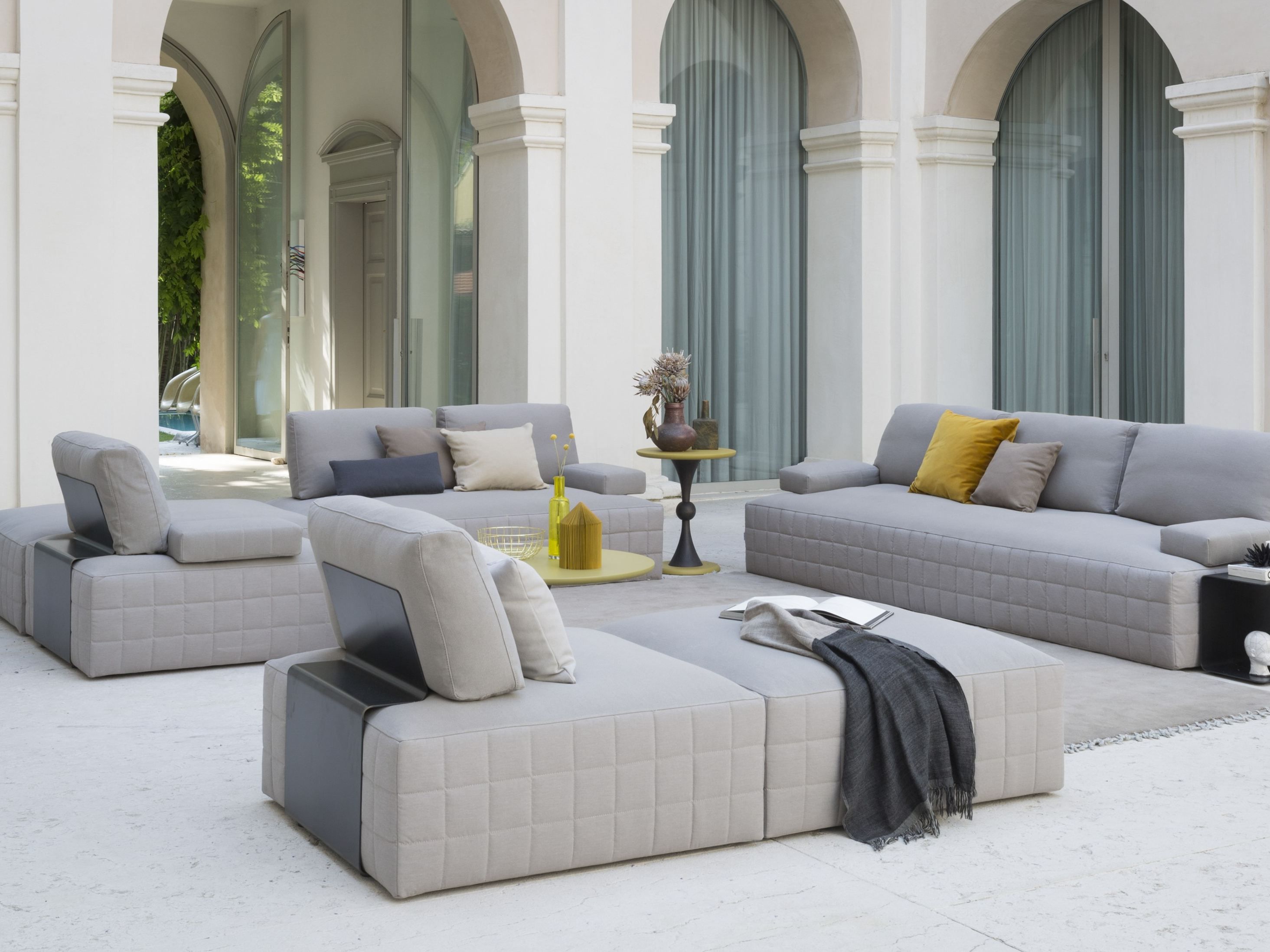 Угловой диван с журнальной стойкой BODEMA SHANGHAI ARCH-00143450 - Вид №1