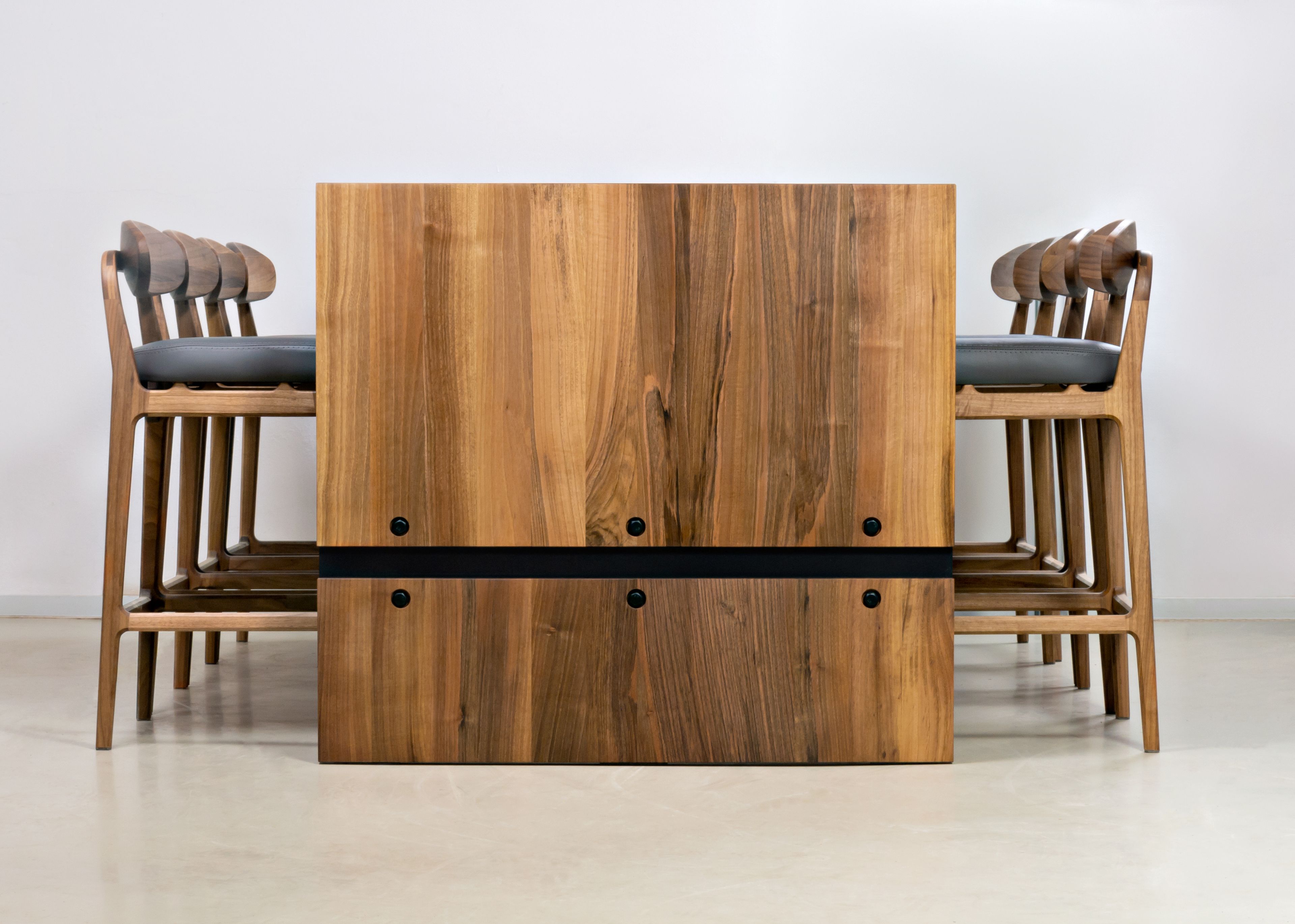 Высокий прямоугольный стол из массива дерева для контракта HOOKL und STOOL CLOVER ARCH-00136619 - Вид №5