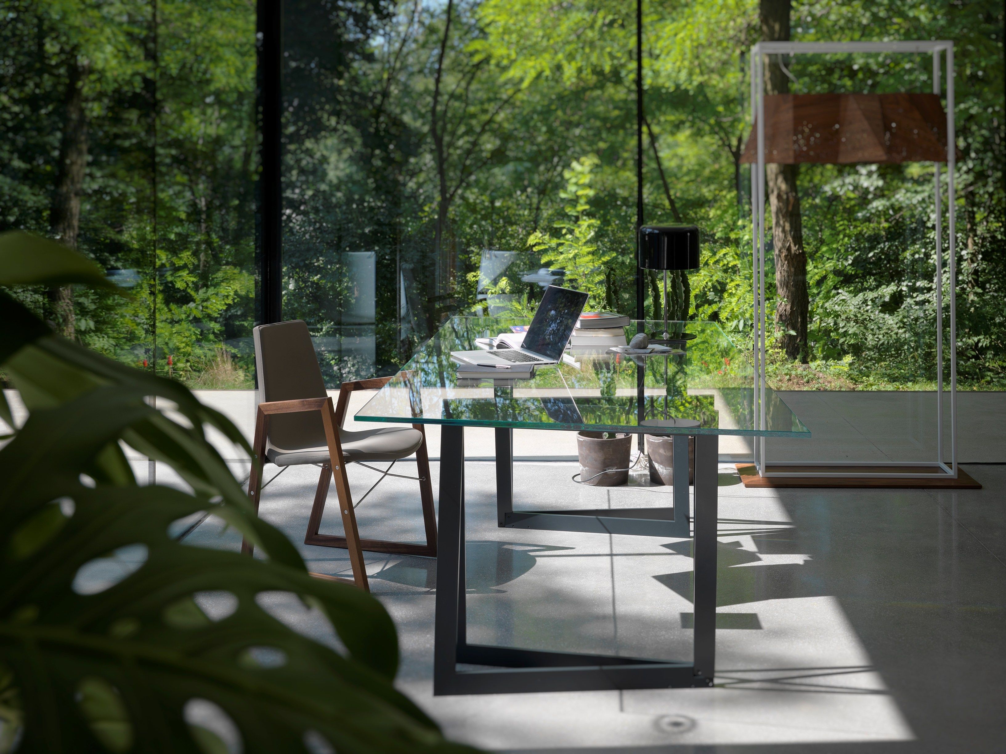 Мягкое кожаное или тканевое кресло для салазок Casamania & Horm ARCH-00145040 - Вид №4