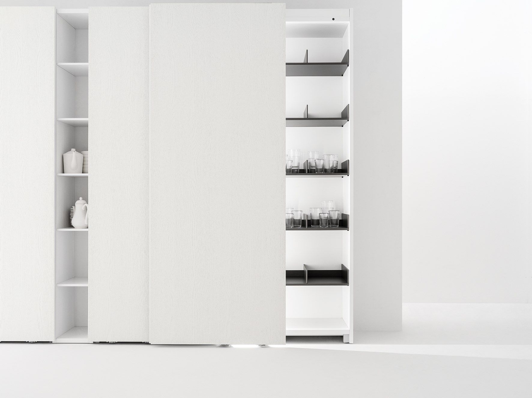 Шкаф с копланарными дверцами Caccaro ARCH-00116590 - Вид №2