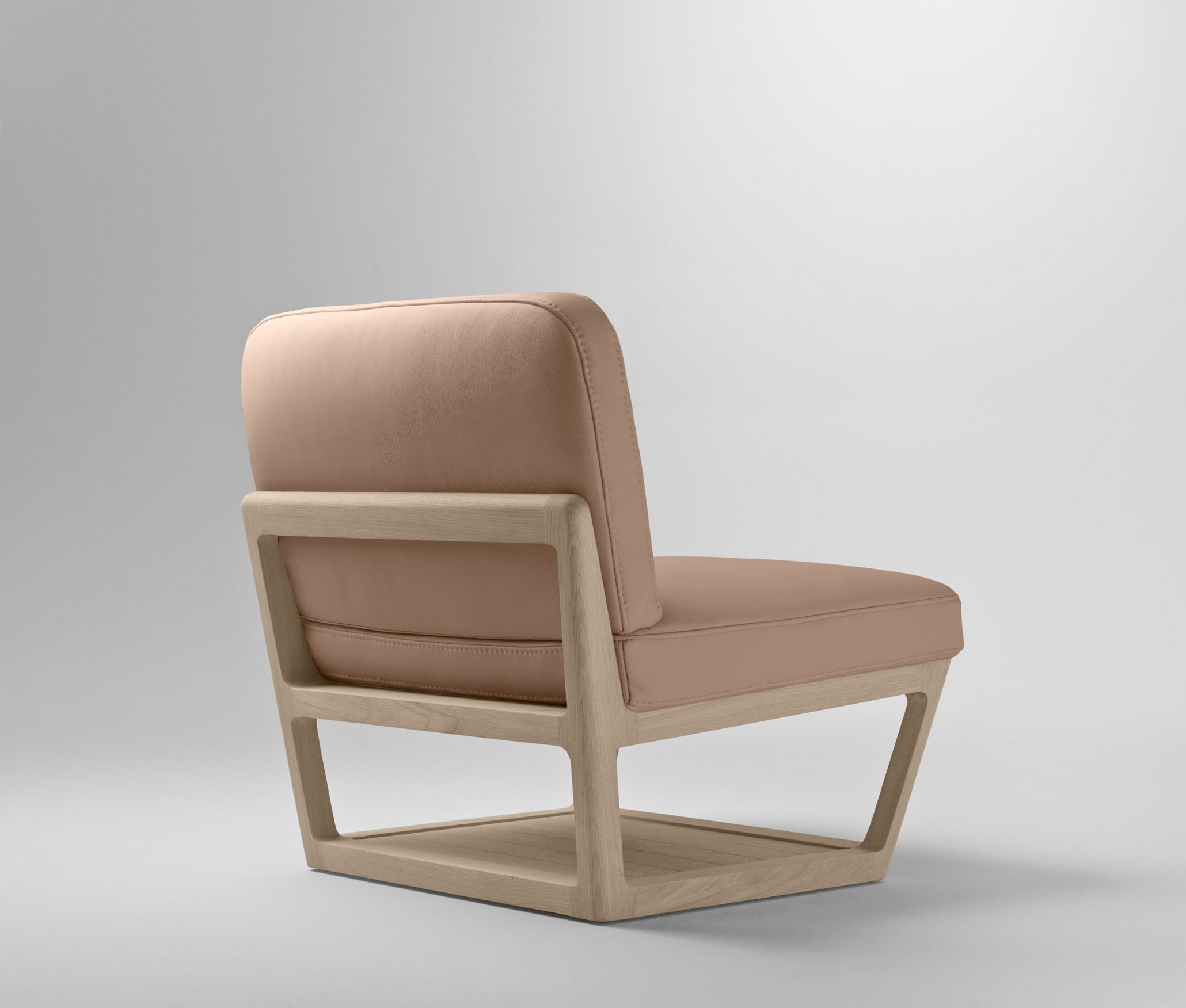 Кожаное кресло Bosc Lèia ARCH-00011081