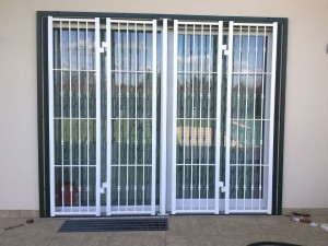 Железные перила безопасности